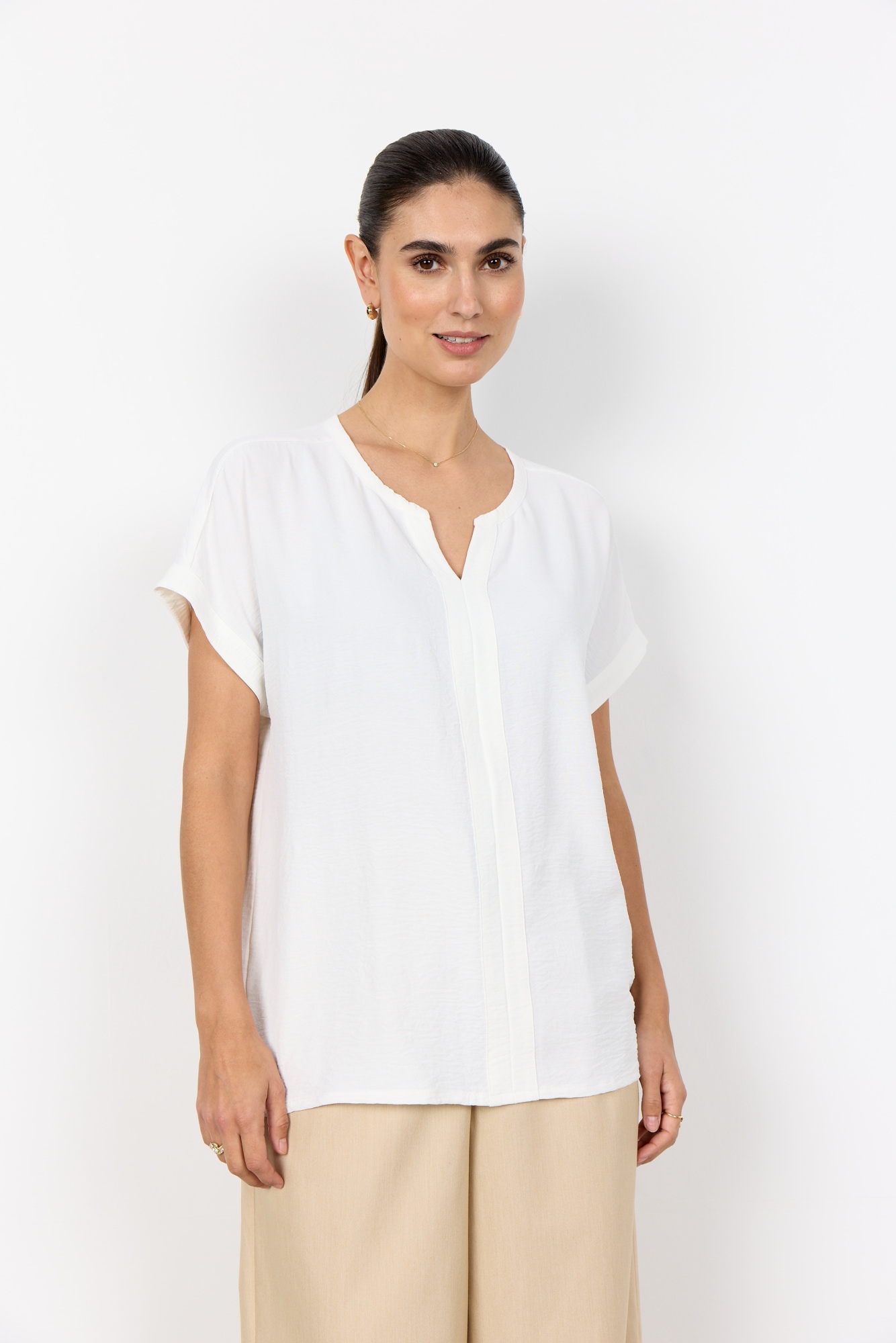 Image of soyaconcept Shirtbluse "SC-CATH 1" normale Passform, mit V-Ausschnitt, aus pflegeleichter Kunstfaser