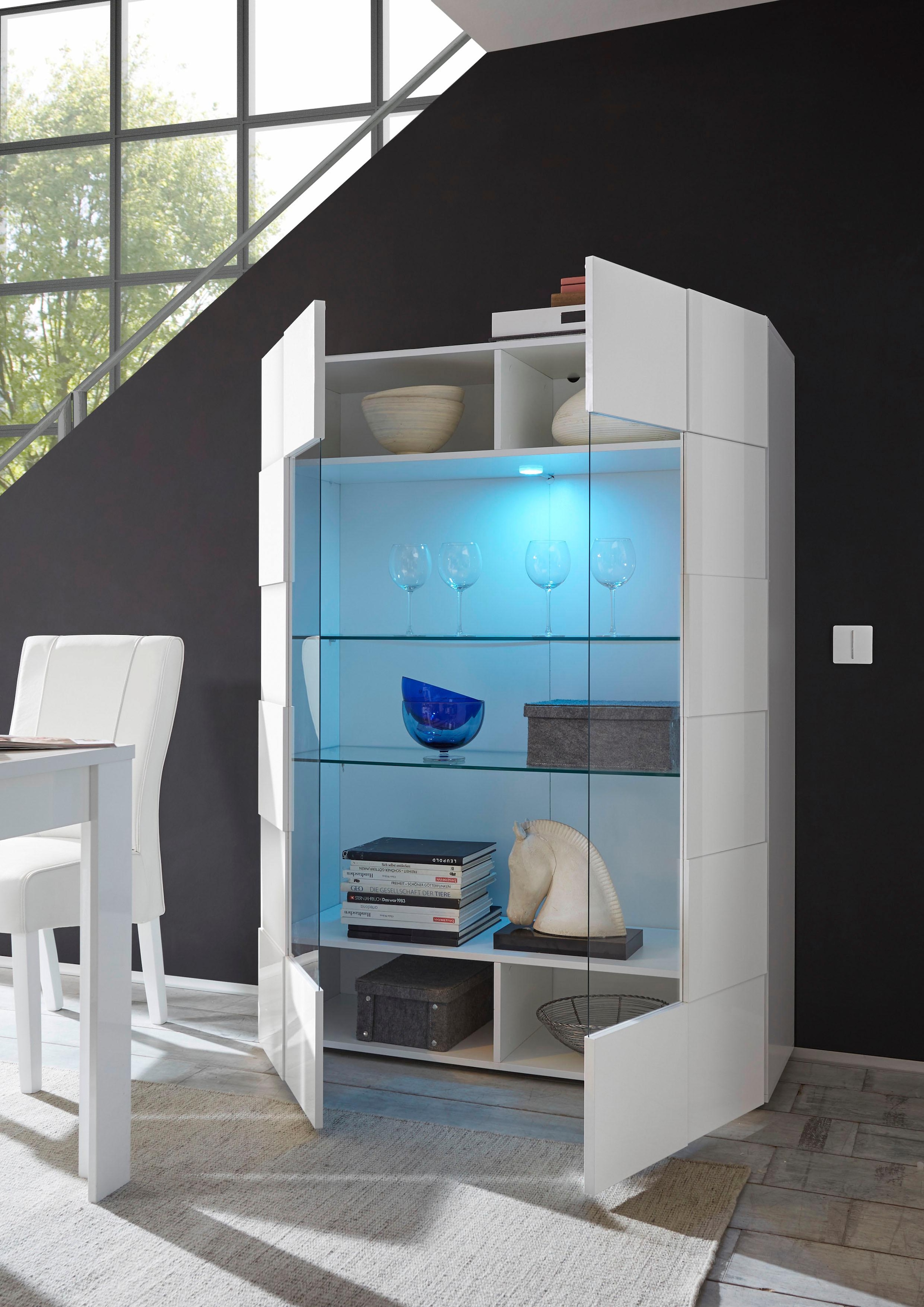 Home affaire Vitrine »Dama Höhe 166 cm, Breite 121 cm, Stauraumvitrine mit 2 Türen,« Standvitrine - Front in 3D-Optik, viel Stauraum, verschiedene Farben