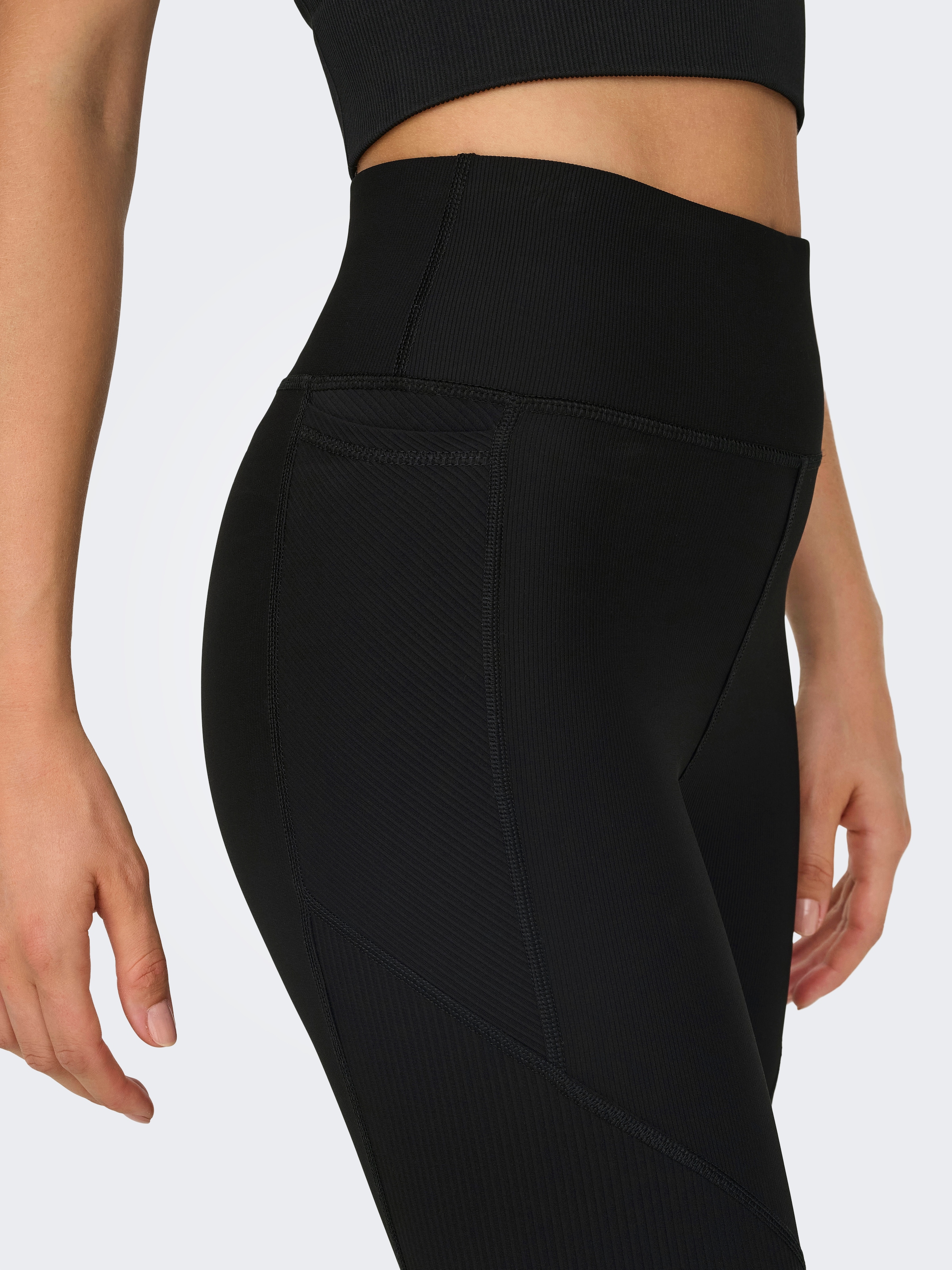 ONLY Play Caleçon d'entraînement »ONPJANA HW TRAIN TIGHTS - NOOS«  mit praktischer Handytasche