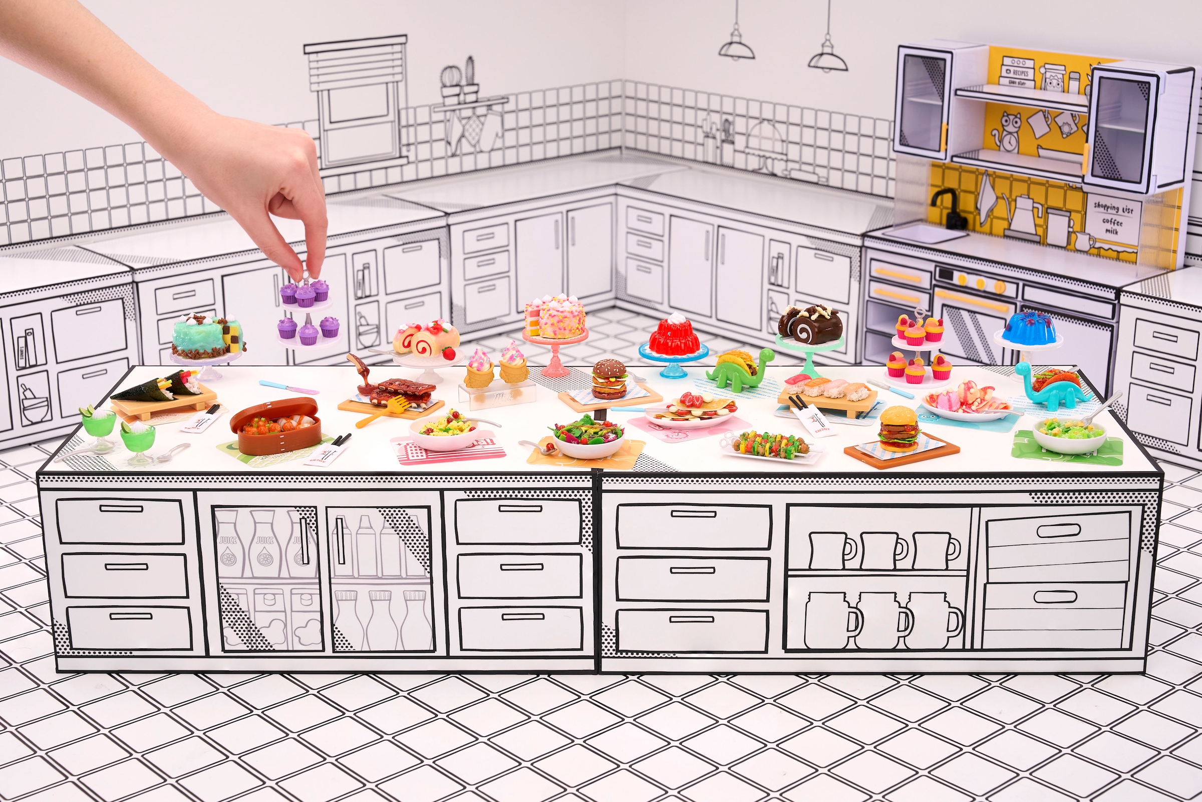 MGA ENTERTAINMENT Set créatif »MGA's Miniverse - Make It Mini Foods: Cafe in PDQ Series 3B« sortierte Lieferung
