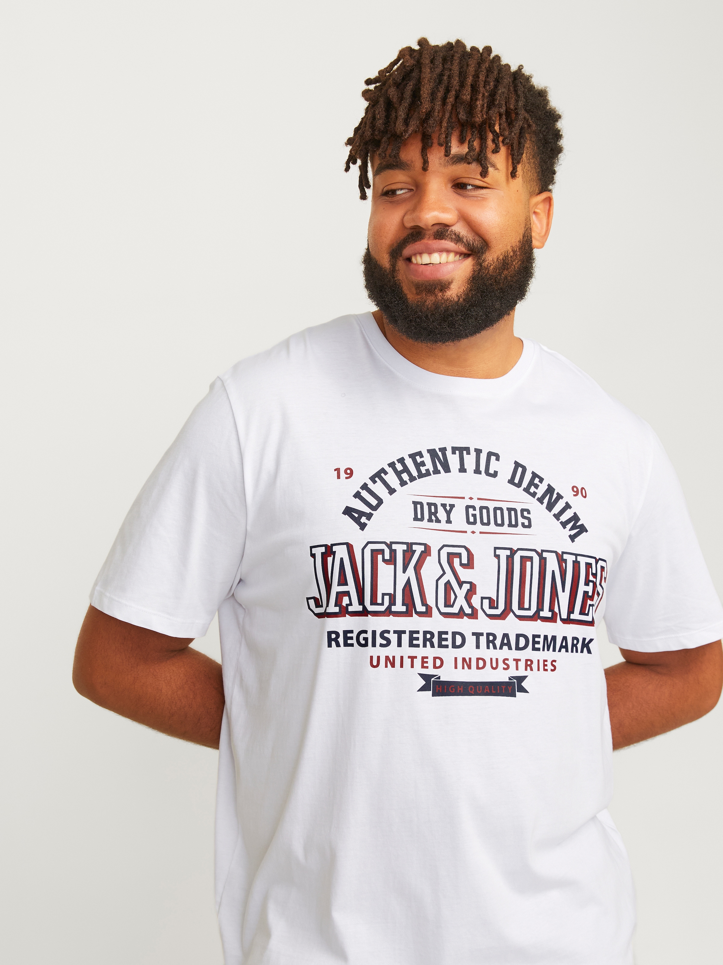 Jack & Jones PlusSize T-Shirt »JJELOGO TEE SS O-NECK 2 COL AW24 S PLS«, mit Frontprint