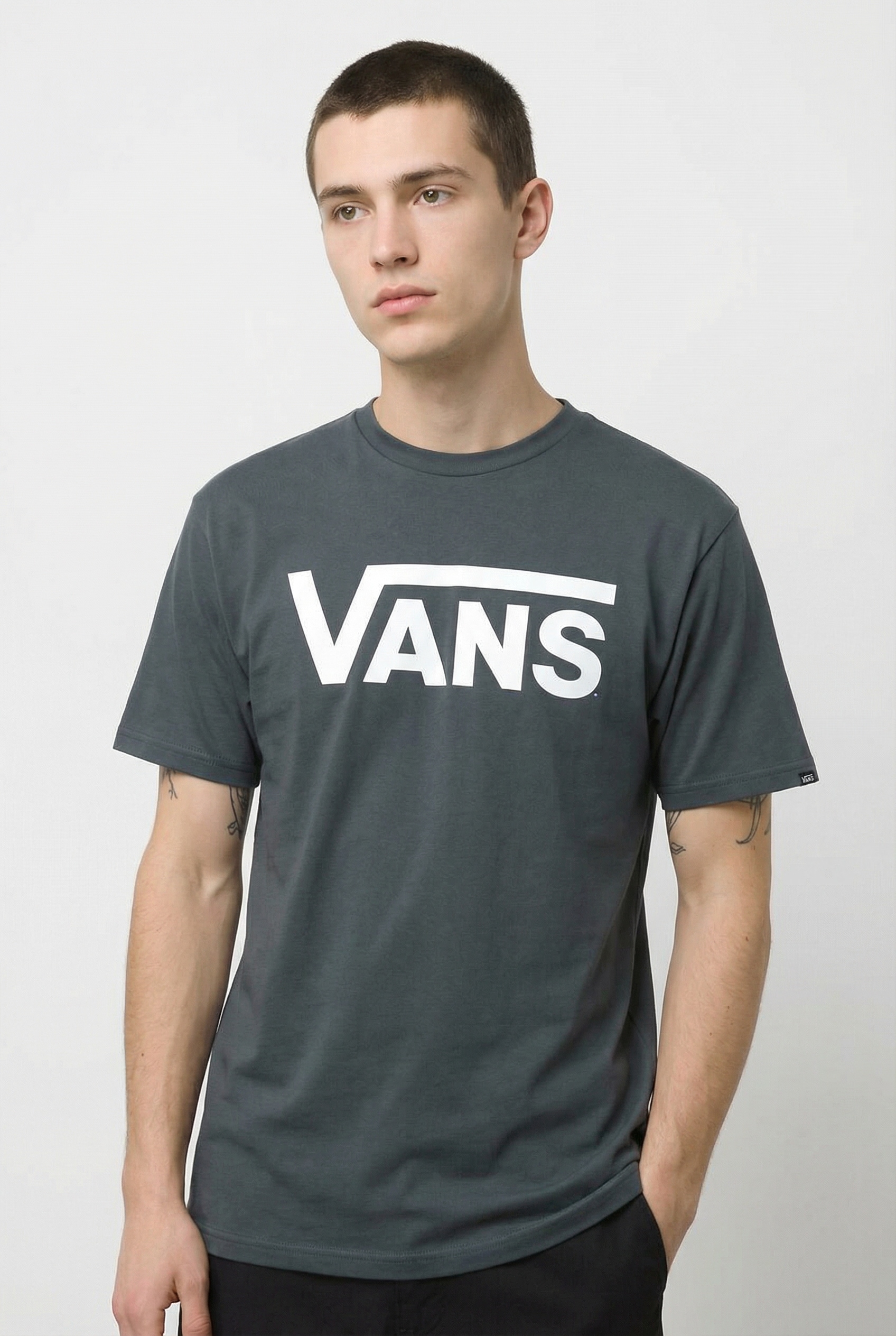 Vans T-Shirt »VANS CLASSIC SS TEE« sportlicher Stil, aus Baumwolle