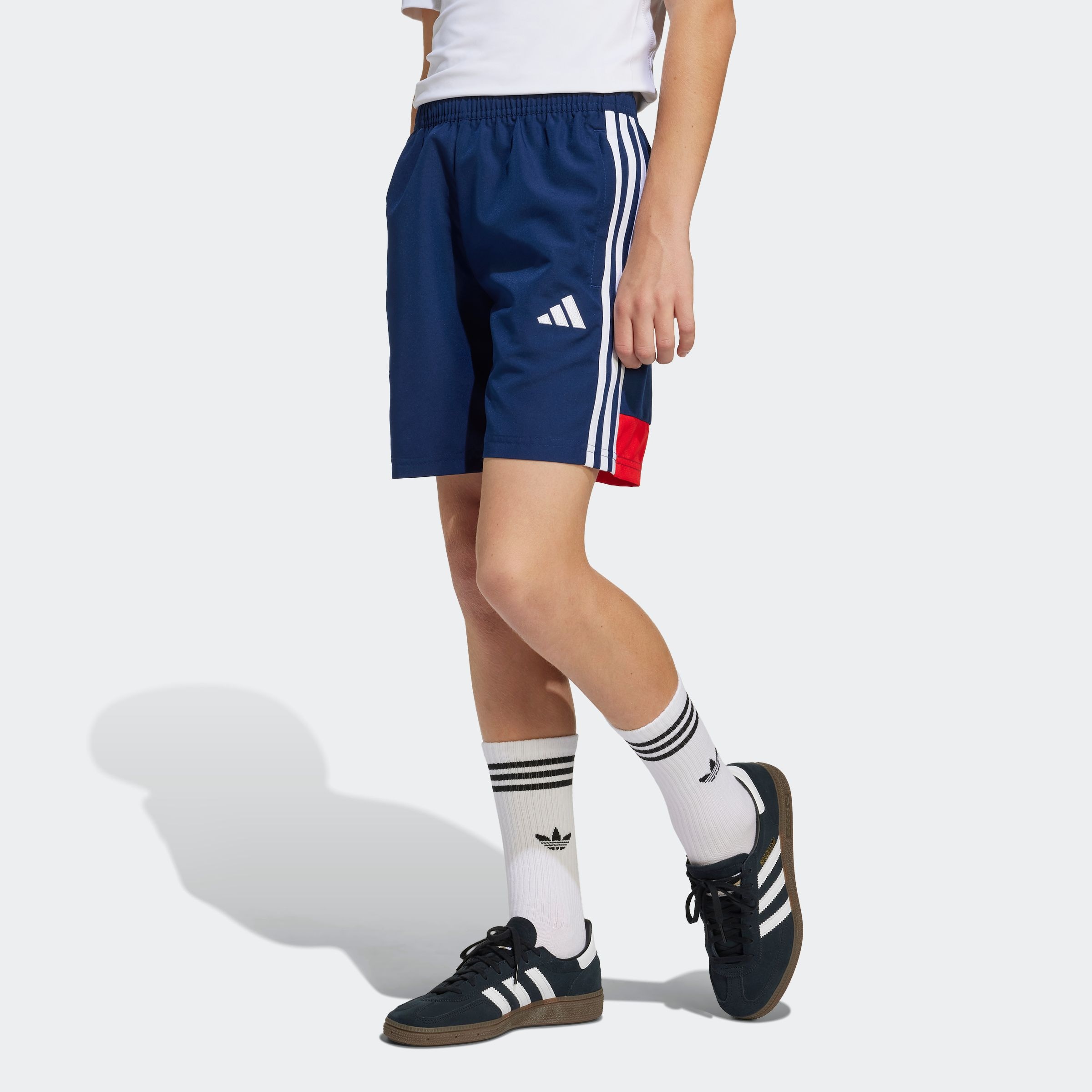 Image of adidas Performance Trainingsshorts "TIRO 25 ESSENTIALS WOVEN KIDS"