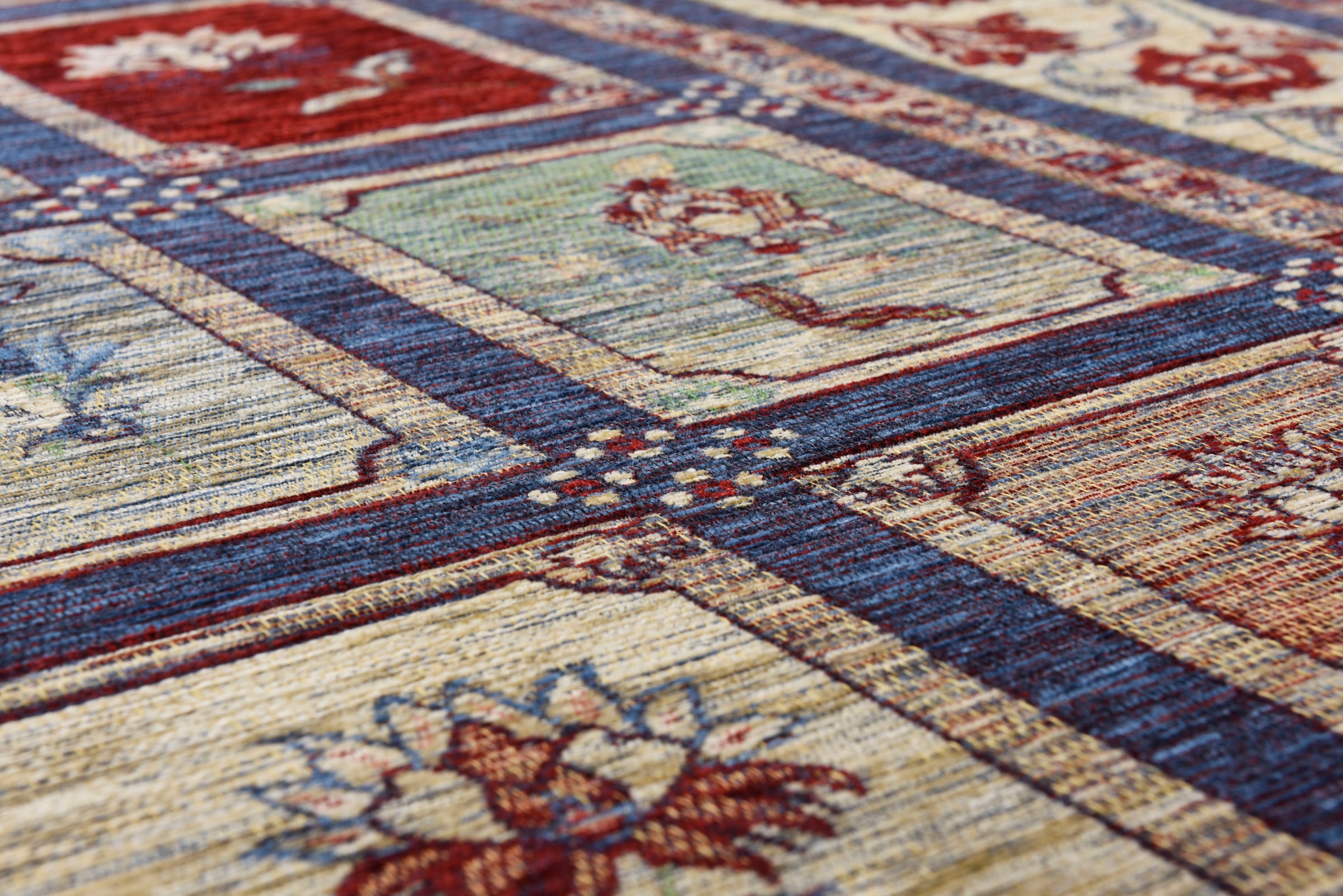 THEKO Teppich »Carlucci« rechteckig 5 mm Höhe florales Muster, mit Bordüre, Wohnzimmer