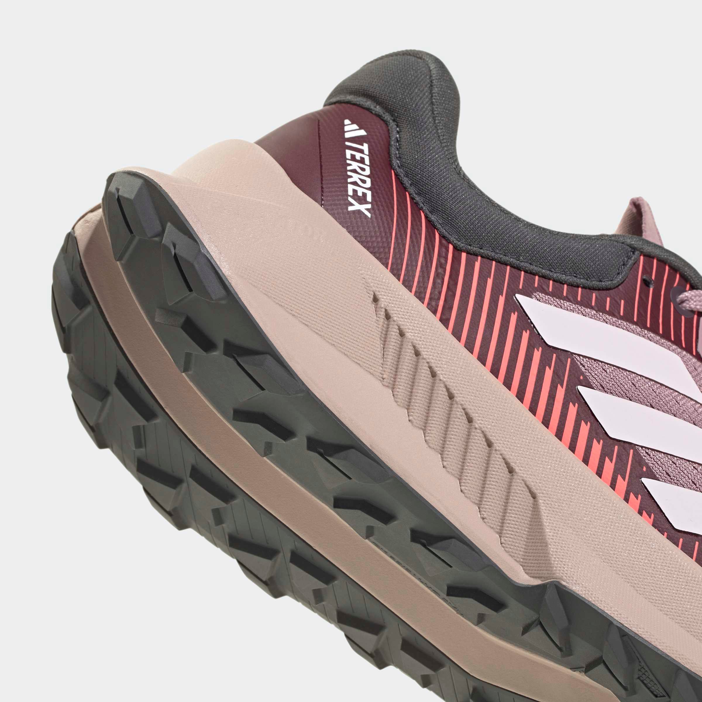 adidas TERREX Chaussure d'intérieur »SOULSTRIDE FLOW«  chaussures de trail running