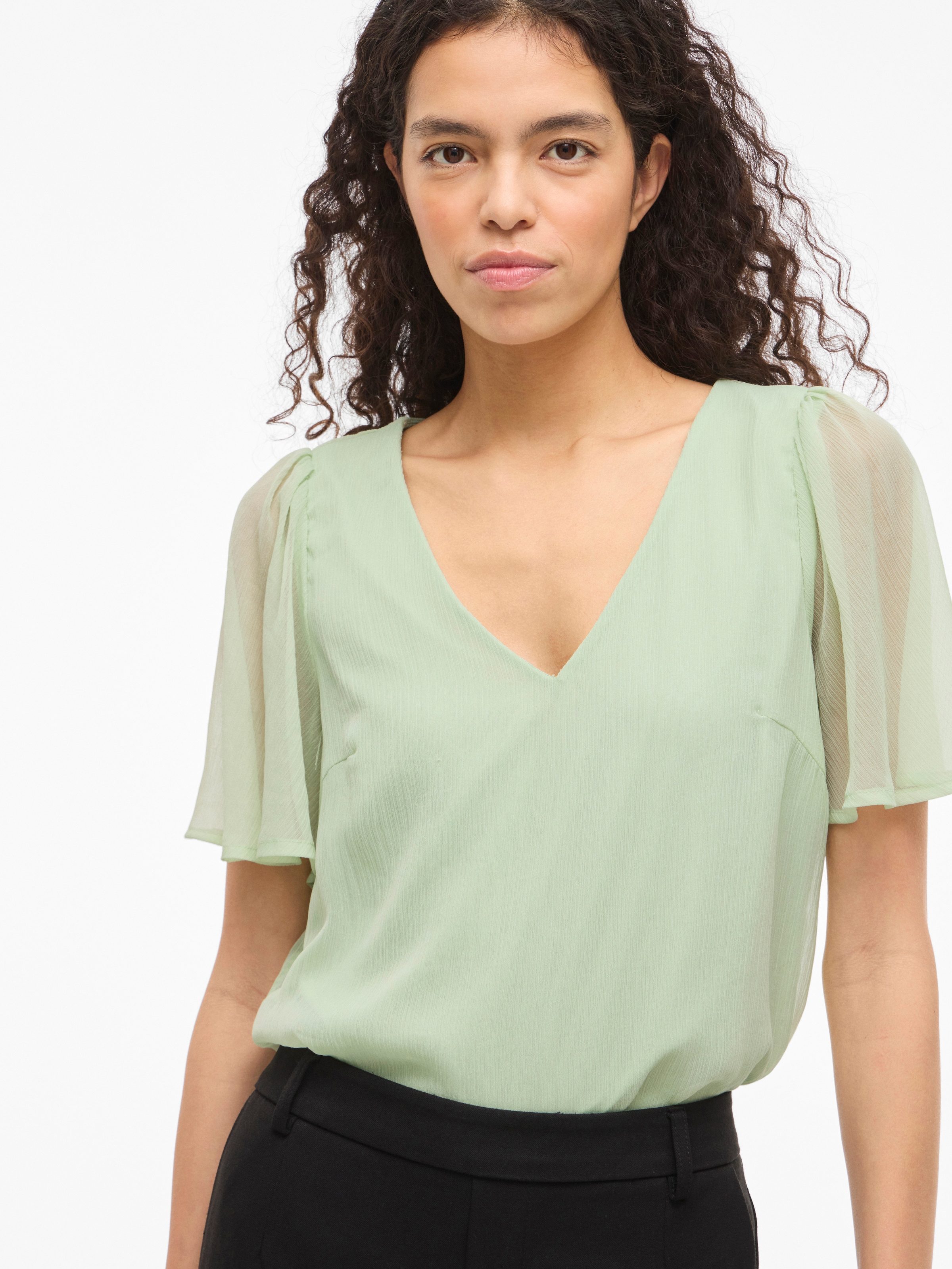 Vila T-shirt »VIFALIA V-NECK S/S TOP - NOOS«