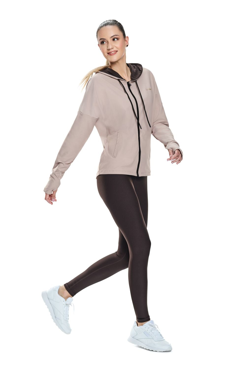 Winshape Leggings »Functional Comfort HWL117C«  avec application en forme de V et ceinture Core