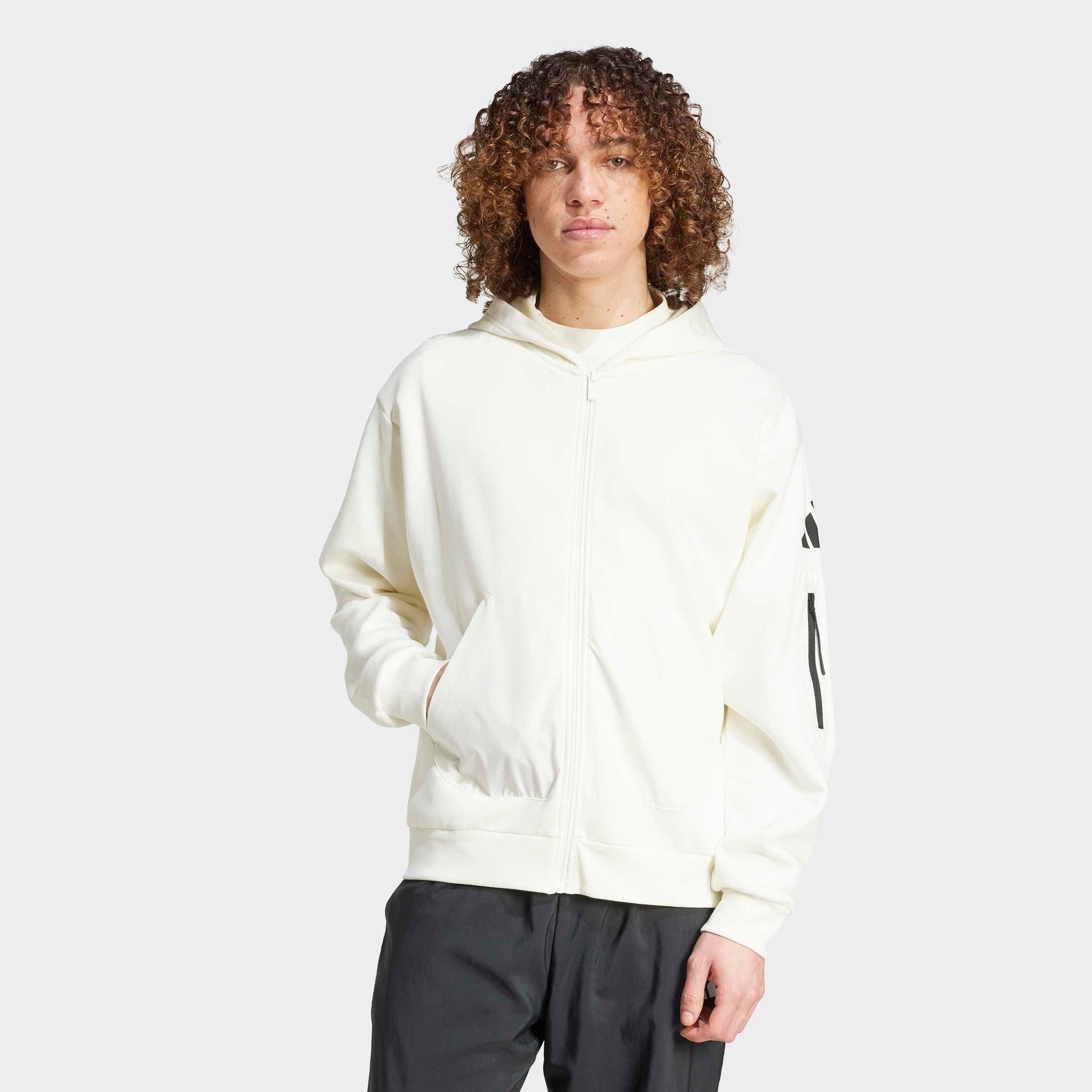 Image of adidas Sportswear Kapuzensweatshirt "CITY ESCAPE"