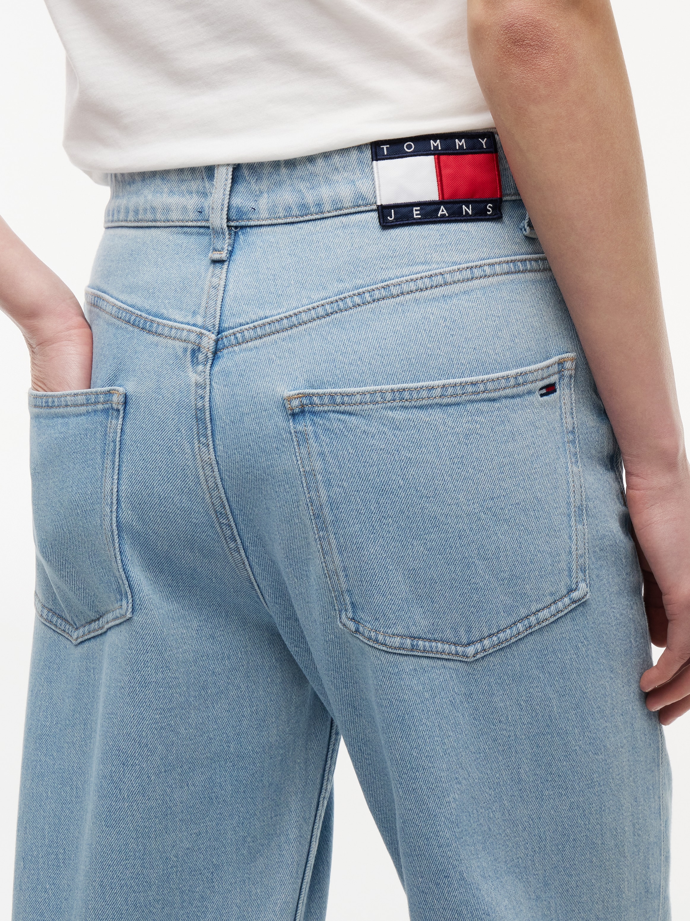 Tommy Jeans Jeans droit »MIA MR RLXD STR« Baumwollmischung,  relaxed fit