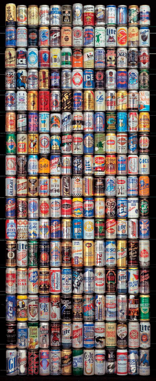 Image of Papermoon Fototapete "American Beer Cans - Türtapete" matt