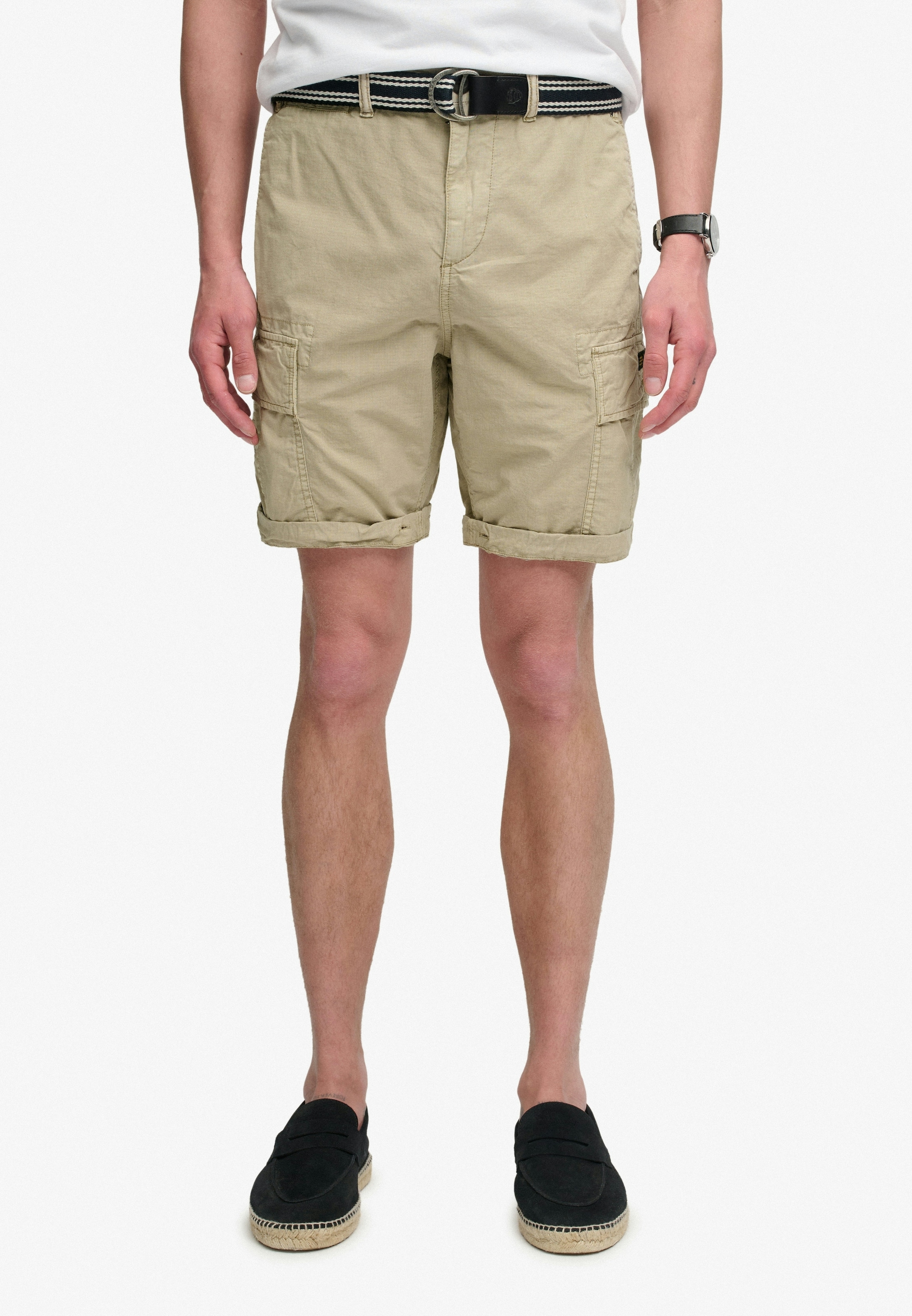 Image of Superdry Cargoshorts "RIPSTOP LIGHT CARGO SHORT" Relaxed Fit, knielange Schnittform, mit Reissverschluss