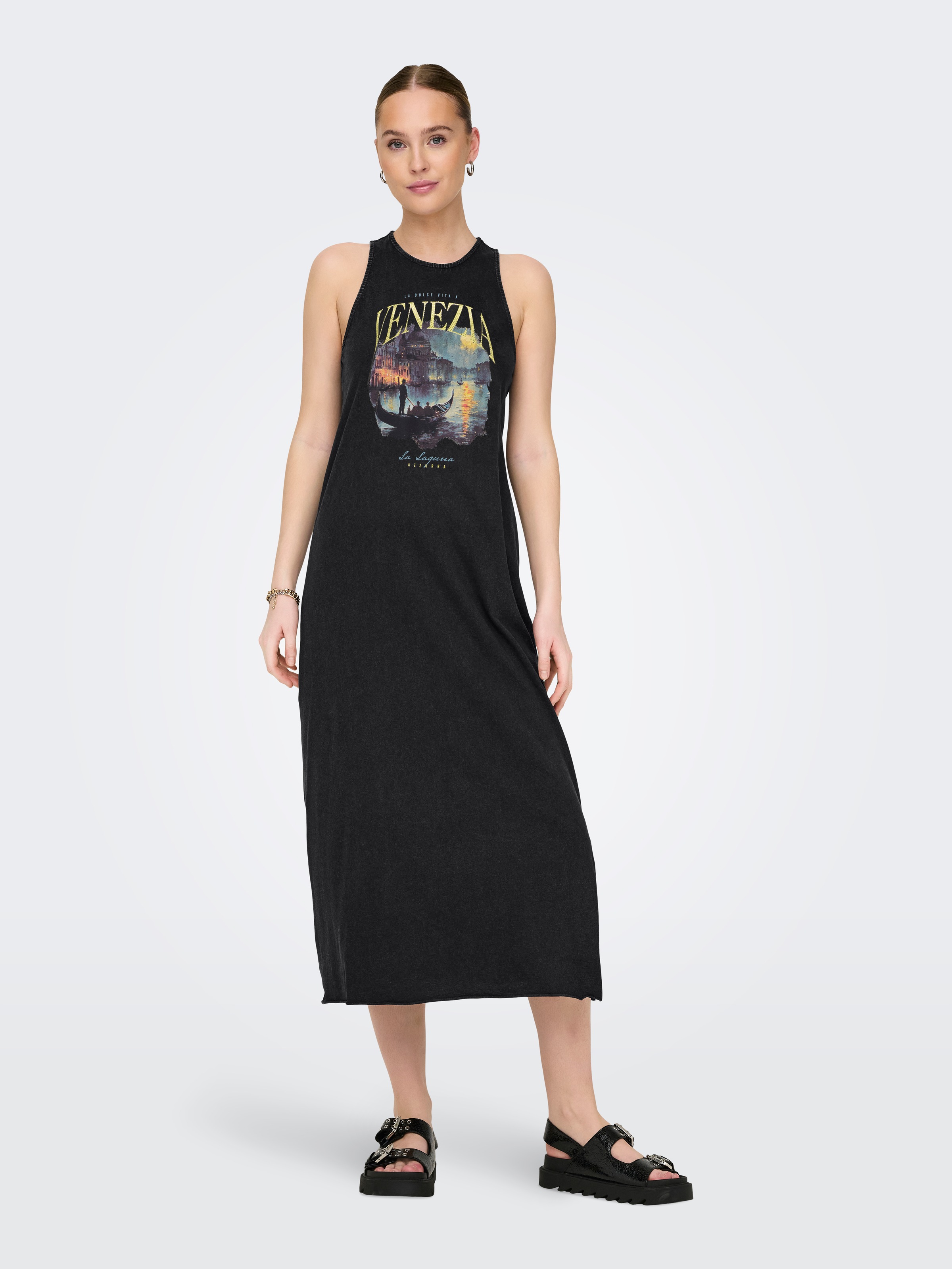 Image of ONLY Jerseykleid "ONLLUCY LIFE S/L DRIVE DRESS BOX JRS" Baumwolle, regular fit, Rundhals, Frontdruck