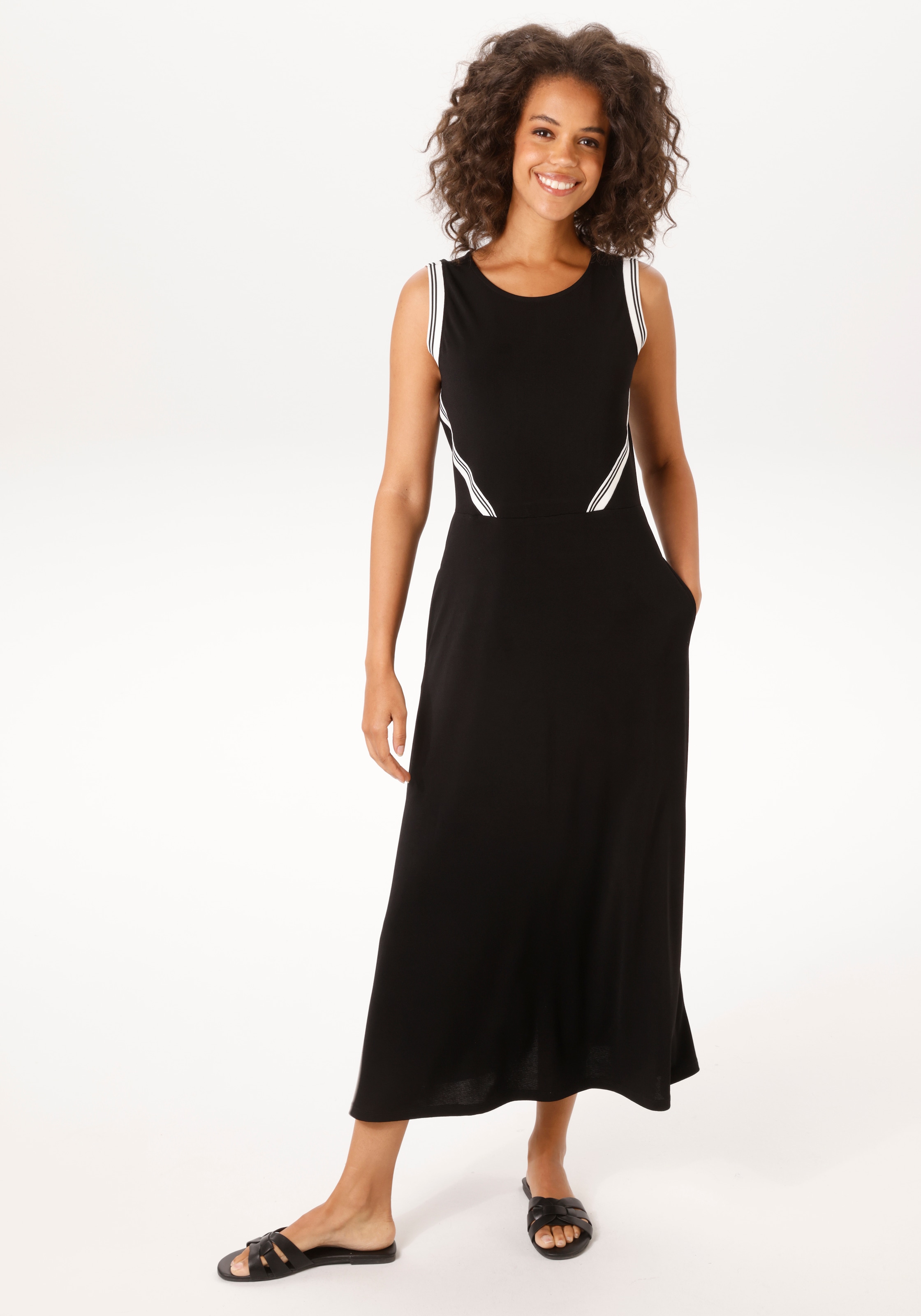 Image of Aniston CASUAL Sommerkleid Eingrifftaschen mit gestreiften Tapes verziertem Oberteil