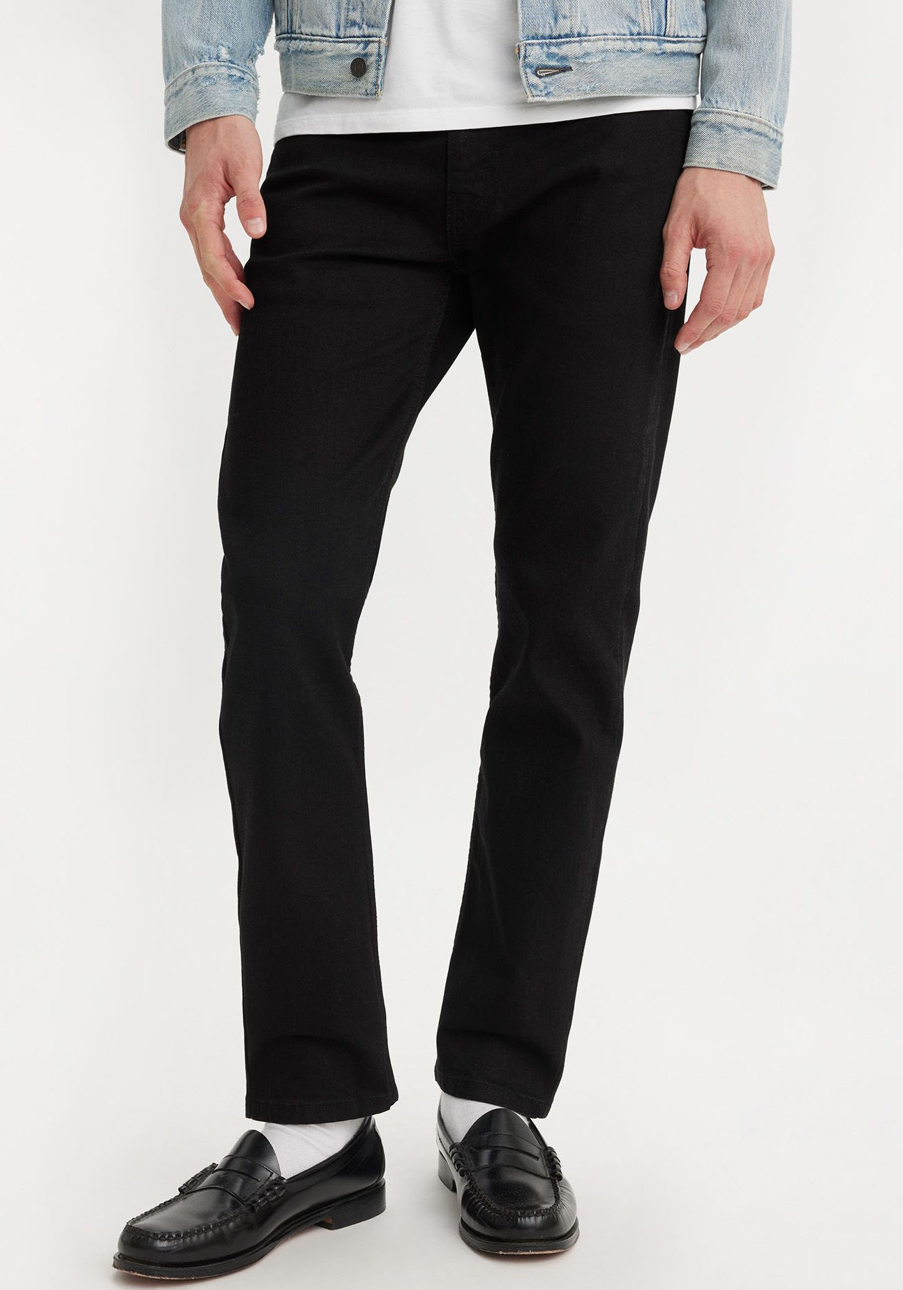 Levi's® Jeans taille basse »502 TAPER« dans un style élégant et moderne