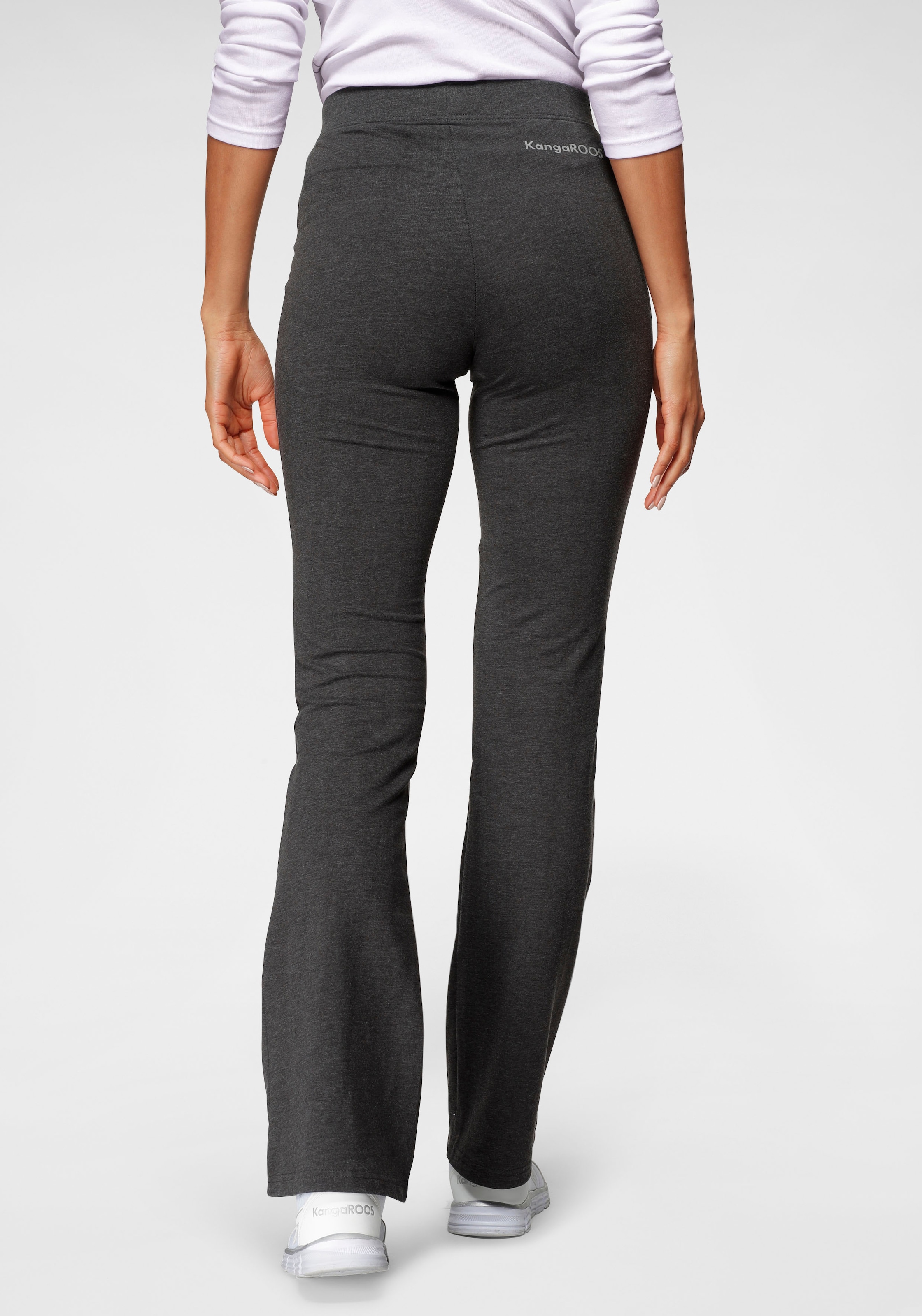 KangaROOS Jazzpants, (1 tlg.), mit hohem Stretch-Anteil sitzt wie eine zweite Haut