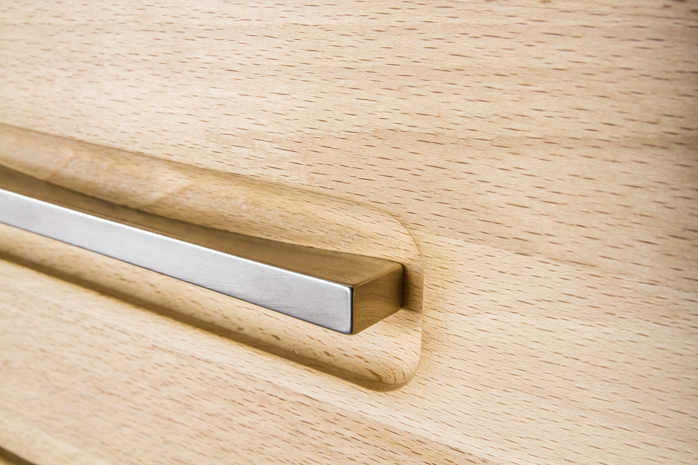 MCA living Garderobenschrank »Fenja Kommode, Schrank, Drehtürenschrank - Höhe 112 cm« 1 Stk. tlg. Massivholz, Kernbuche, 1 Tür, 1 Schubkasten, Breite 66 cm