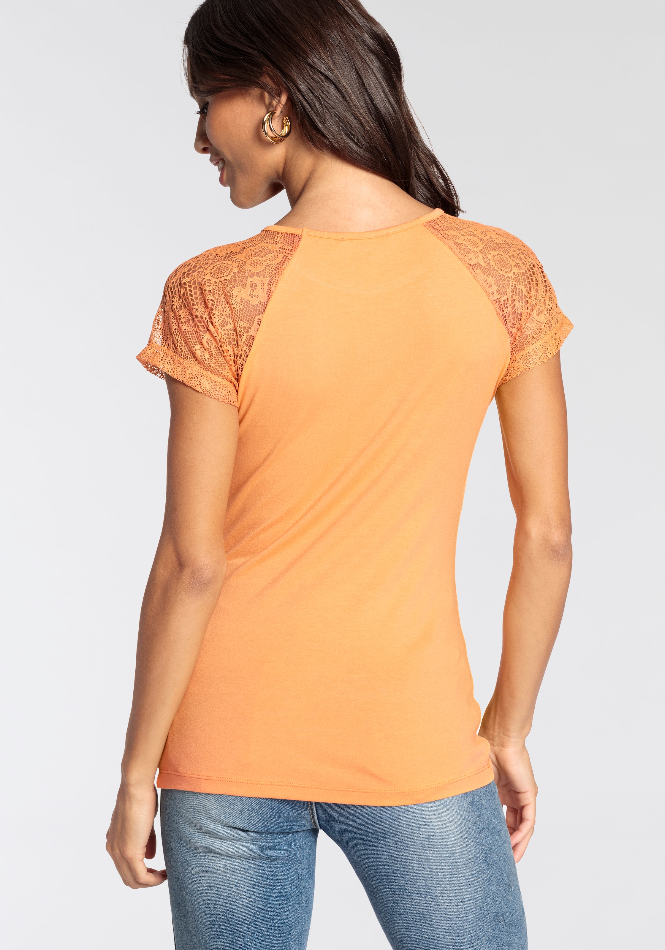 Melrose T-Shirt, mit eleganten Spitzen-Details - NEUE KOLLEKTION