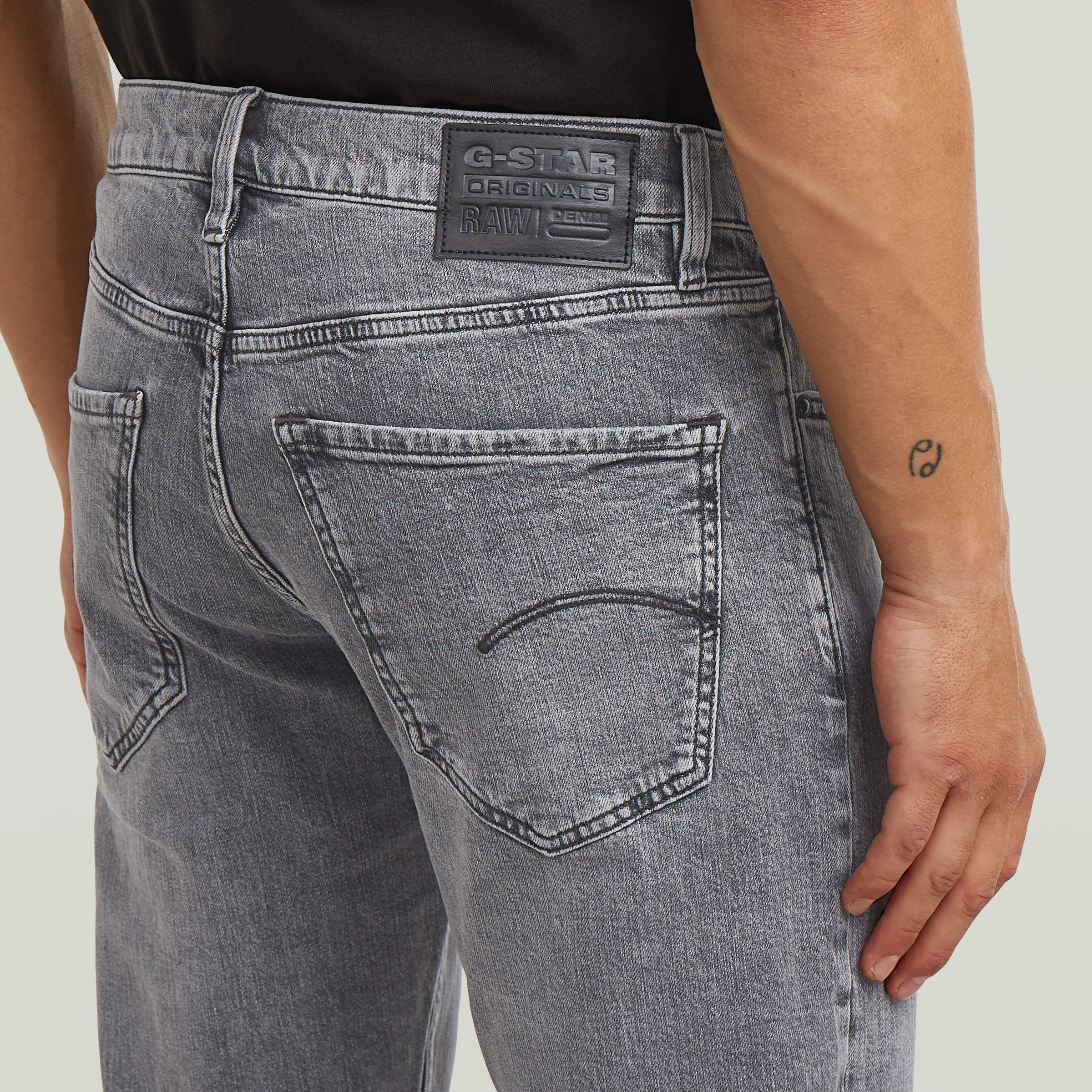 G-STAR Straight-Jeans »Mosa Straight«, mit hellen Nähten
