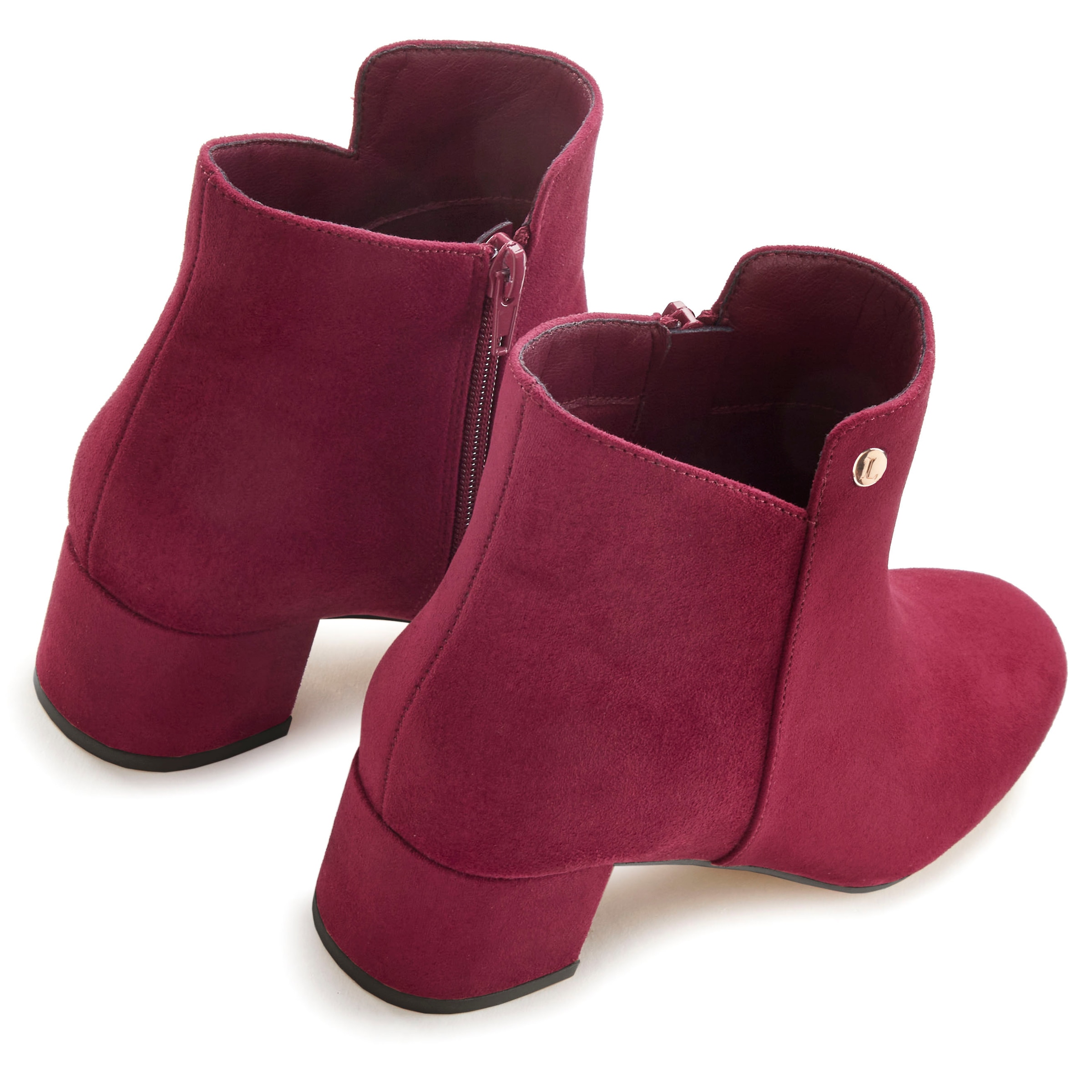 LASCANA Stiefelette, mit bequemen Blockabsatz, Ankle Boots, Stiefel VEGAN