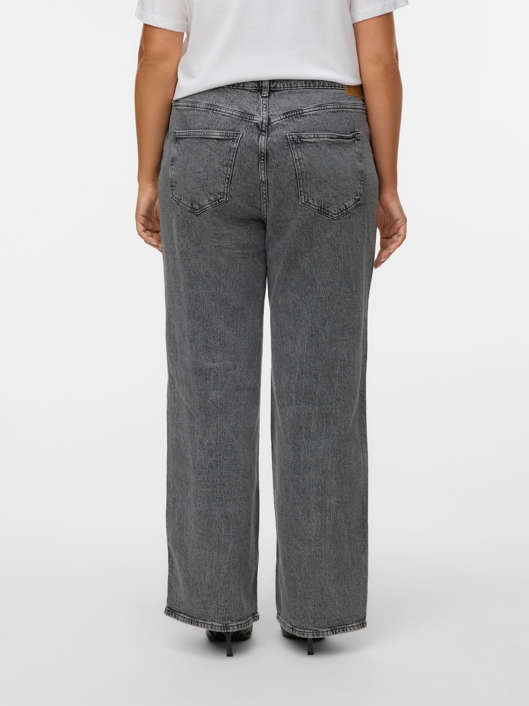 Vero Moda Curve Jeans taille haute »VMCTESSA HR WIDE J RA206 GA CUR NOOS«