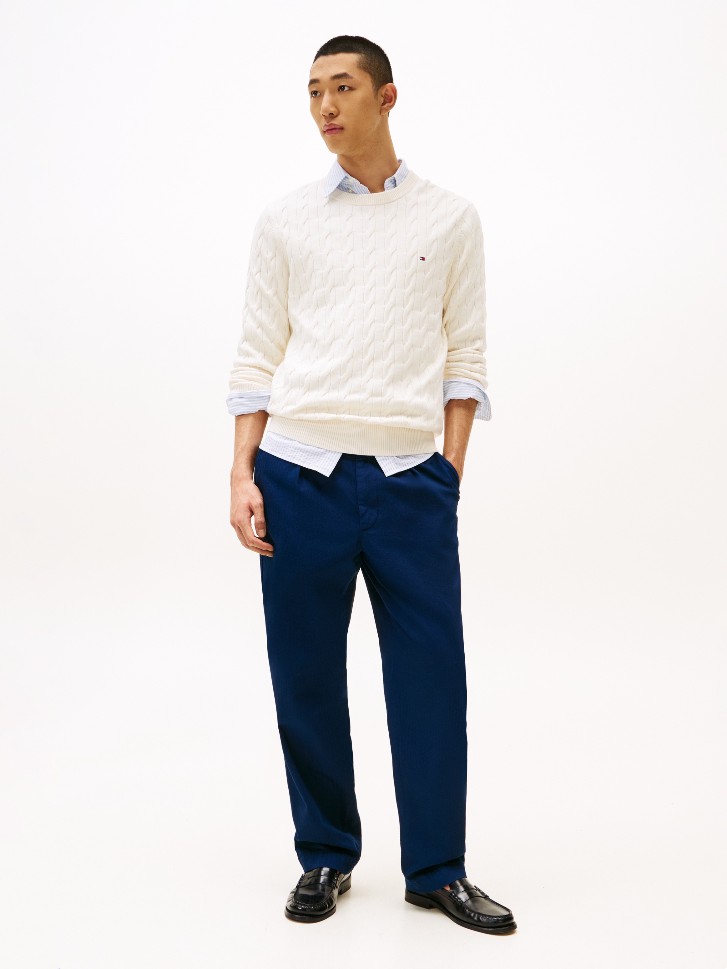 Tommy Hilfiger Pull en tricot »CLASSIC CABLE CREW NECK mit Strukturstrick und Flaglabel« unifarben, casual, regular fit, Baumwolle, Rundhals