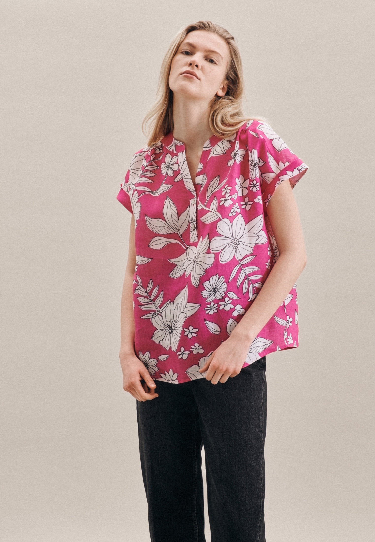 Image of seidensticker Schlupfbluse »Schwarze Rose«, Ohne Arm V-Neck Floral bei Ackermann Versand Schweiz