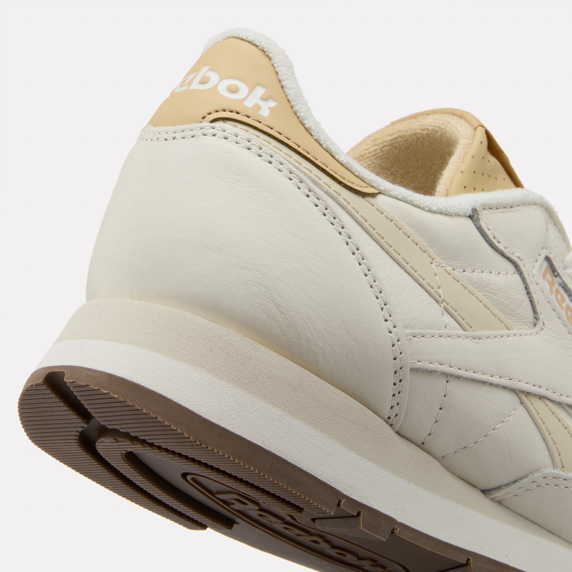 Reebok Classic Chaussure d'entraînement »CLASSIC LEATHER«
