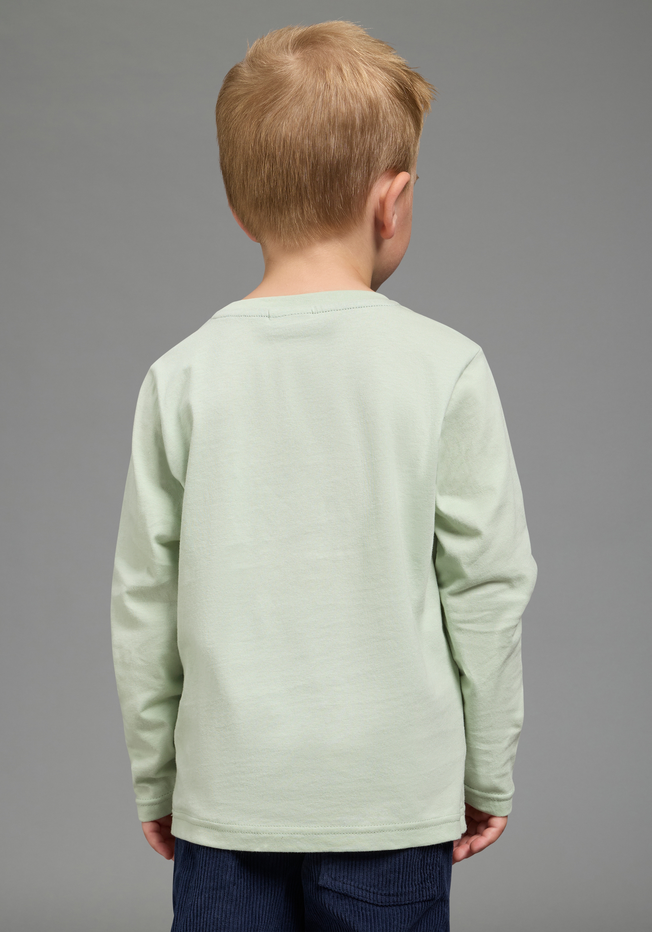 KIDSWORLD T-shirt à manches longues »Shirt mit grosser Traktor Frottee-Applikation« coupe basique longueur hanches, manches longues, style mode