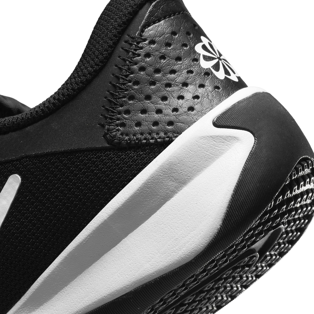 Nike Laufschuh »OMNI MULTI-COURT INDOOR COURT (GS)«