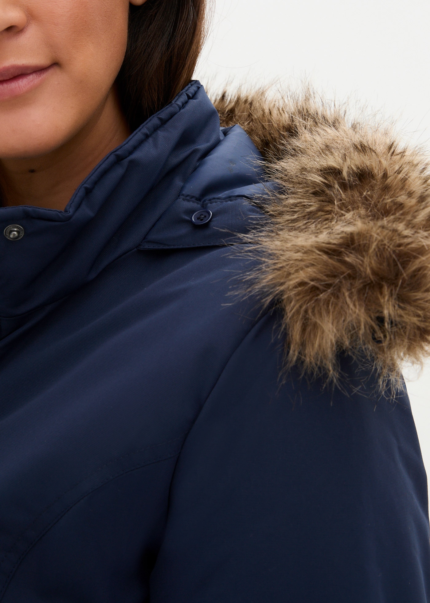 bonprix Veste de maternité mit Kapuze mit elastischem Gummizug, seitlicher Erweiterung durch Reissverschlüsse