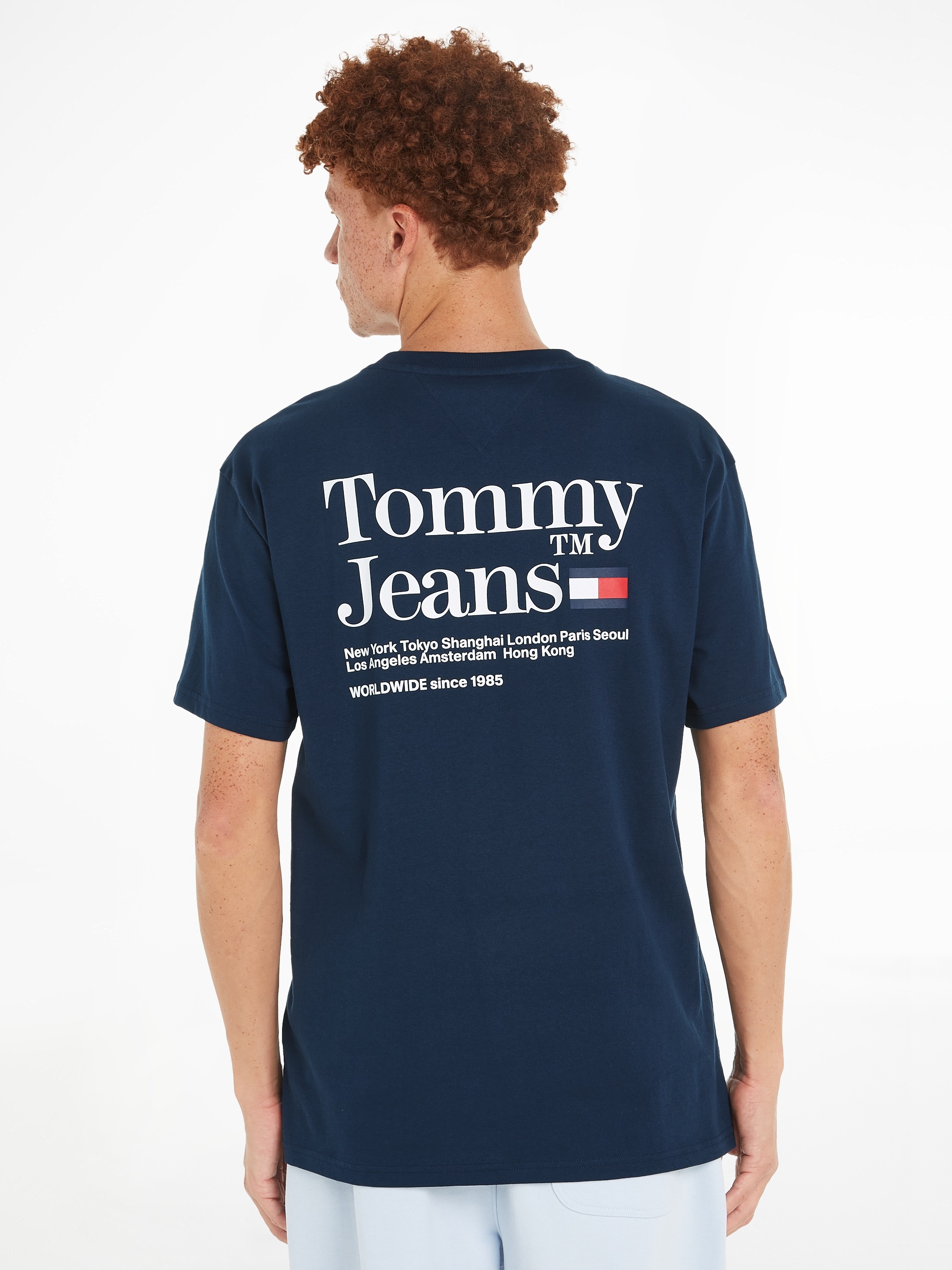 Tommy Jeans T-Shirt »TJM REG MODERN TOMMY TM TEE«, mit grossem Aufdruck auf dem Rücken