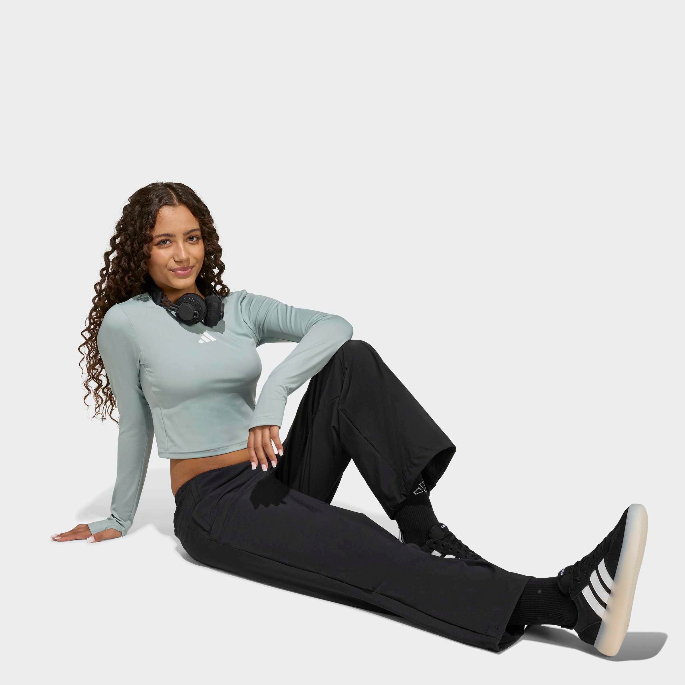 adidas Sportswear Pantalon de sport »FUTURE ICONS WIDE STRETCH WOVEN«
