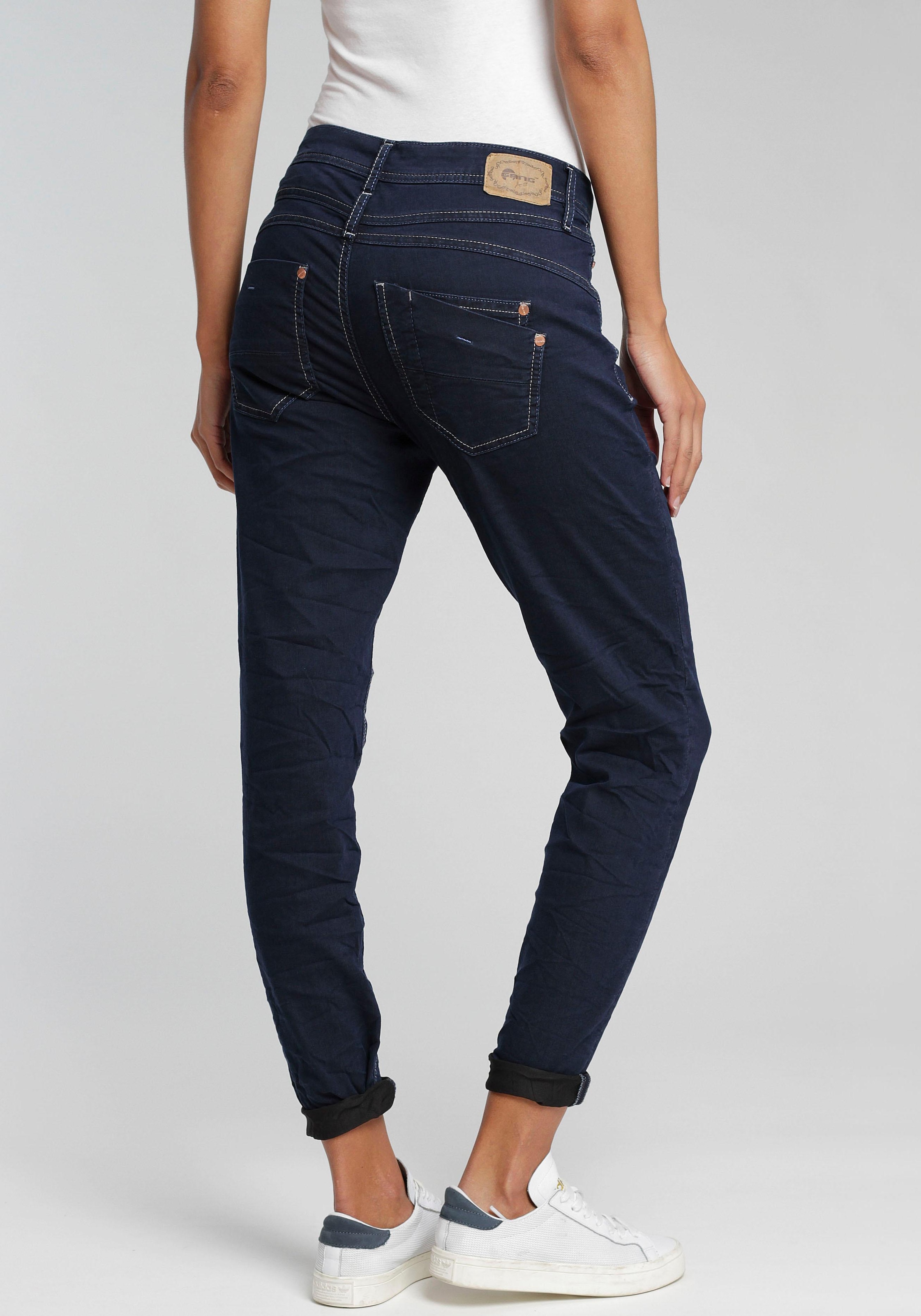 Lassige Jeans Die Aktuellen Trends Bei Ackermann Ch Finden