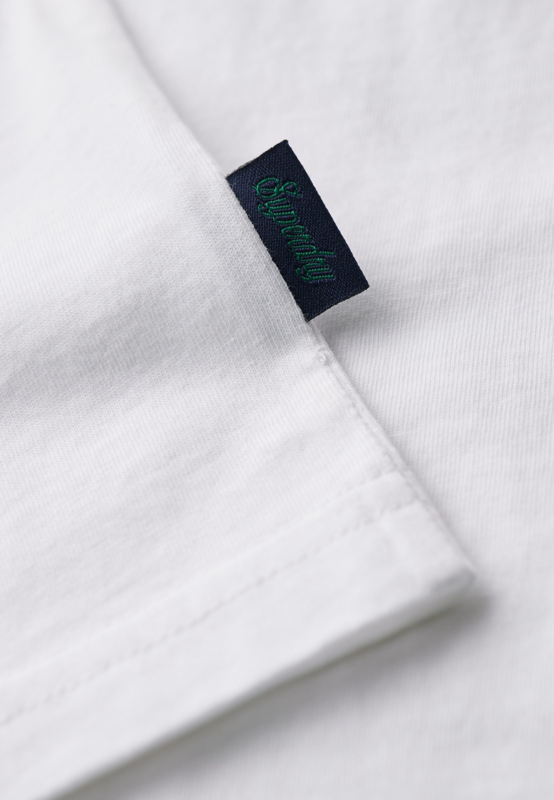 Superdry Débardeur »ESSENTIAL LOGO TANK UB« à coupe décontractée, en coton et jersey simple