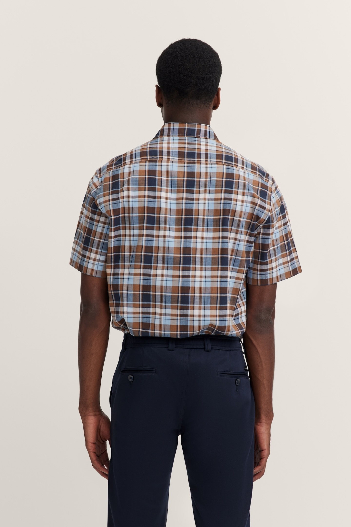 bugatti Kurzarmhemd mit Karo-Muster