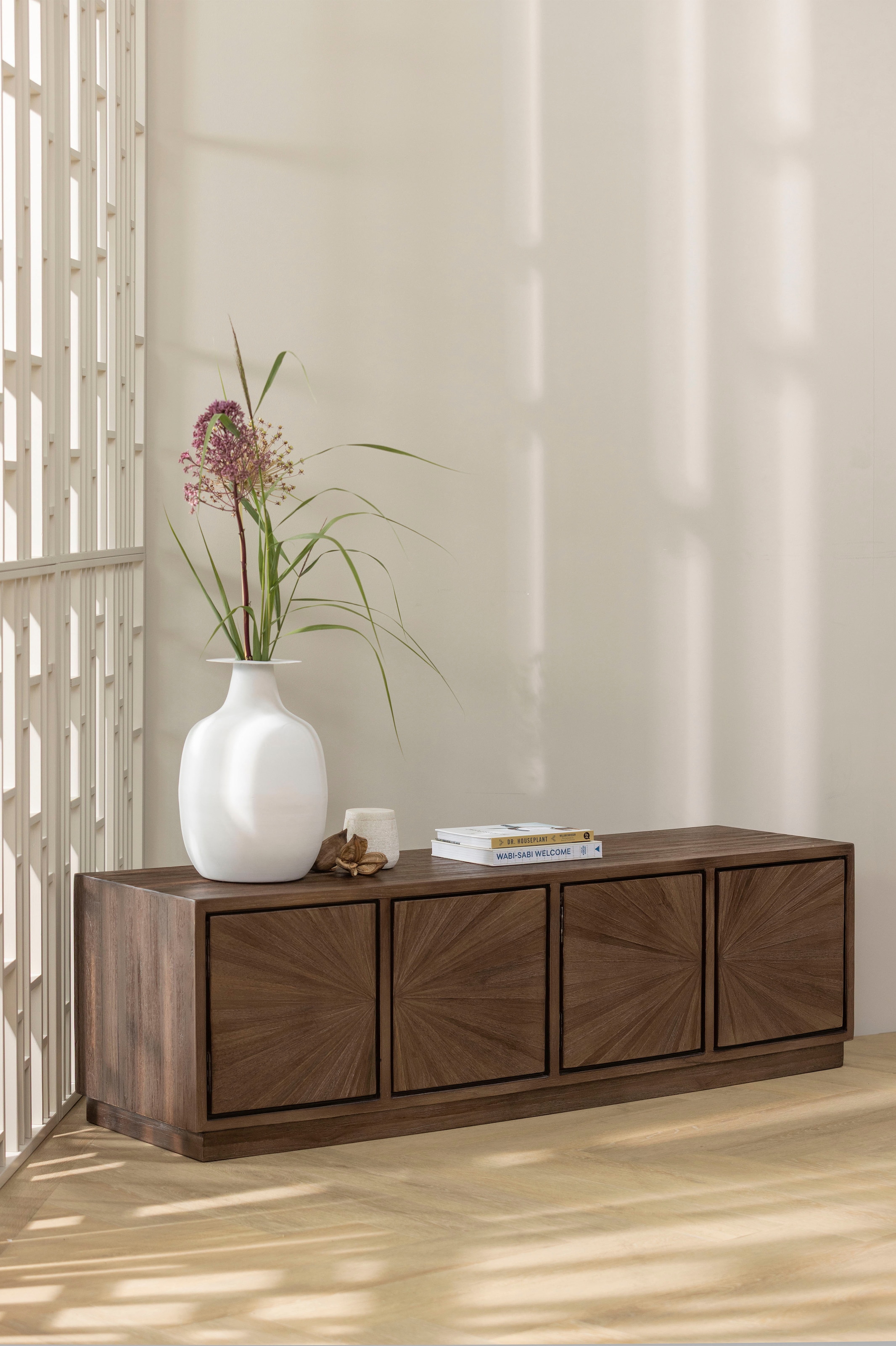 WOOOD Table basse »Sun mit 4 Türen und recyceltem Teakholz« Teck recyclé, bois dur tropical à grain droit