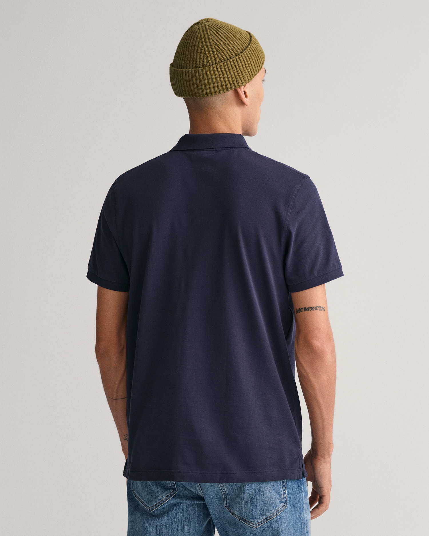 Gant Poloshirt »REG TONAL SHIELD SS RUGGER«, Ton in Ton Stickerei auf der Brust