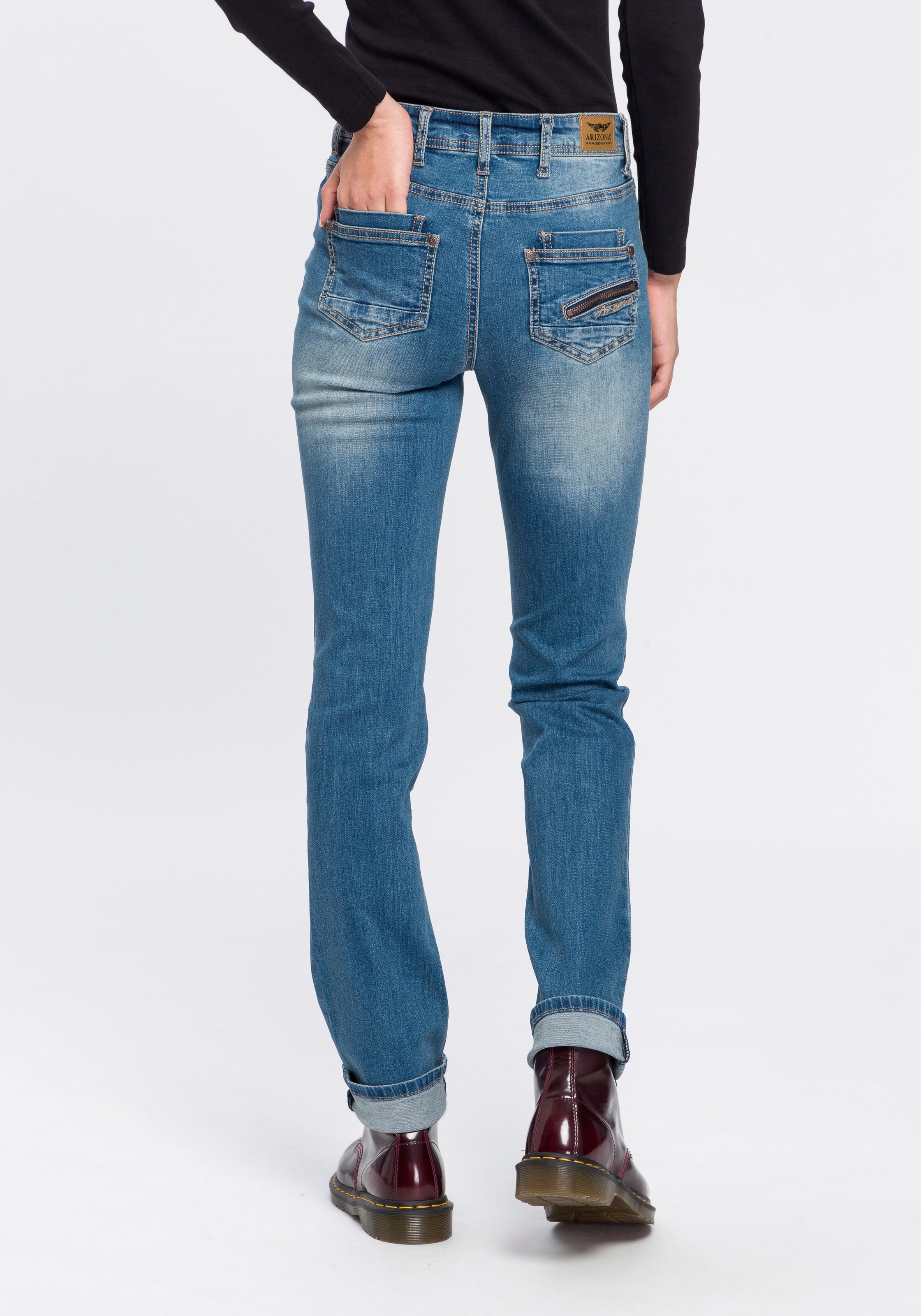 Image of Arizona Gerade Jeans »mit Zippertasche«, Mid Waist bei Ackermann Versand Schweiz