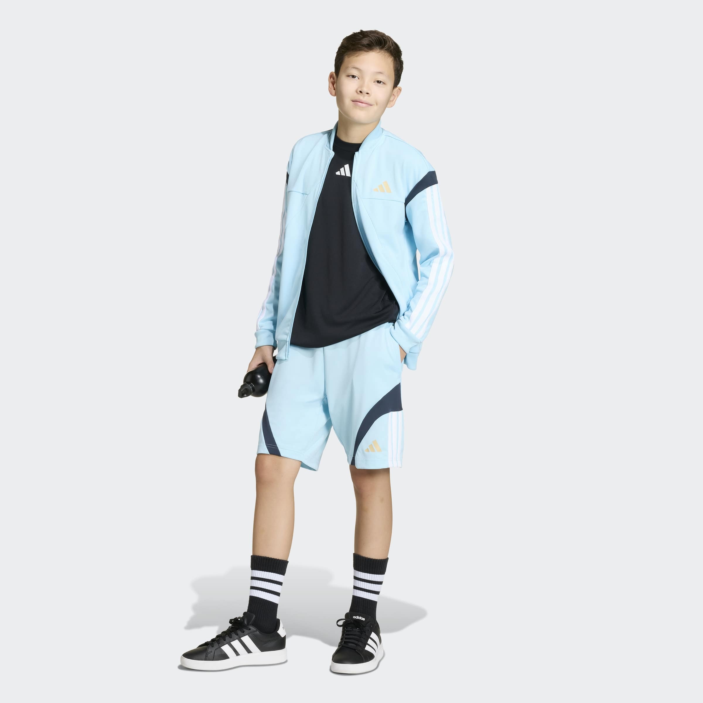adidas Sportswear Shorts »J HOT SHO«  Kinder Shorts, sportlicher Stil, mit Kordelverschluss