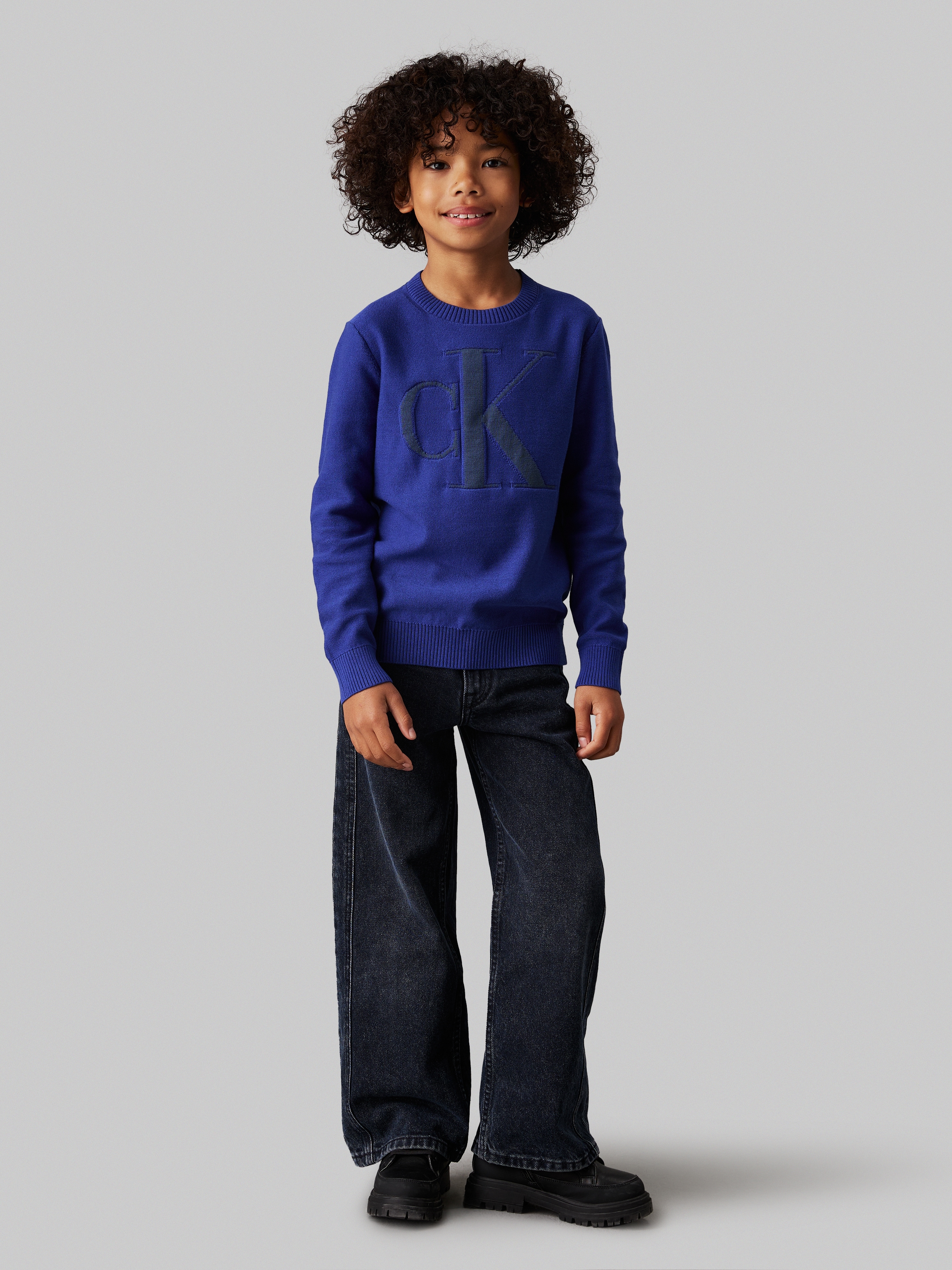 Calvin Klein Jeans Rundhalspullover »Monogram Reg. Sweater«, für Kinder bis 16 Jahre und mit Logostickerei