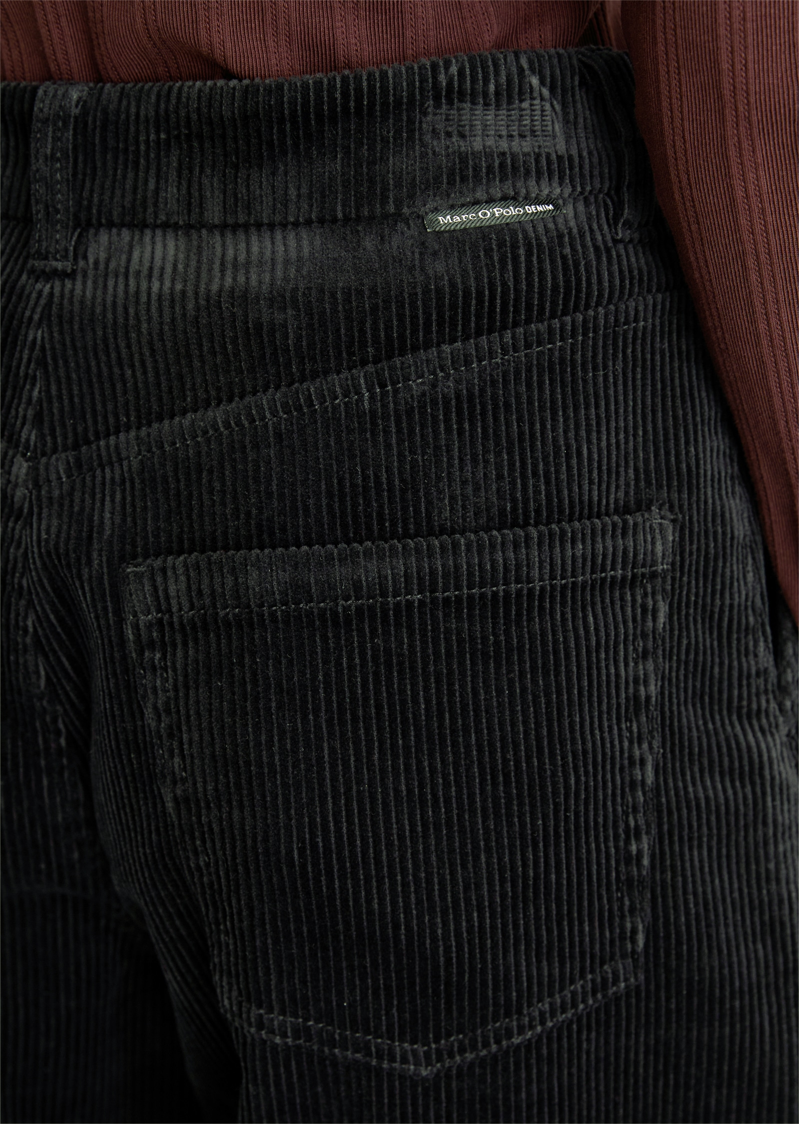 Marc O'Polo DENIM Cordhose  Model Airin barrel leg aus Organic Cotton Stretch