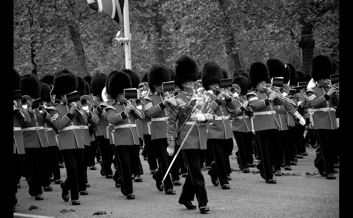 Image of Papermoon Fototapete »Herbst Landschaft«, Vliestapete, hochwertiger Digitaldruck, inklusive Kleister bei Ackermann Versand Schweiz