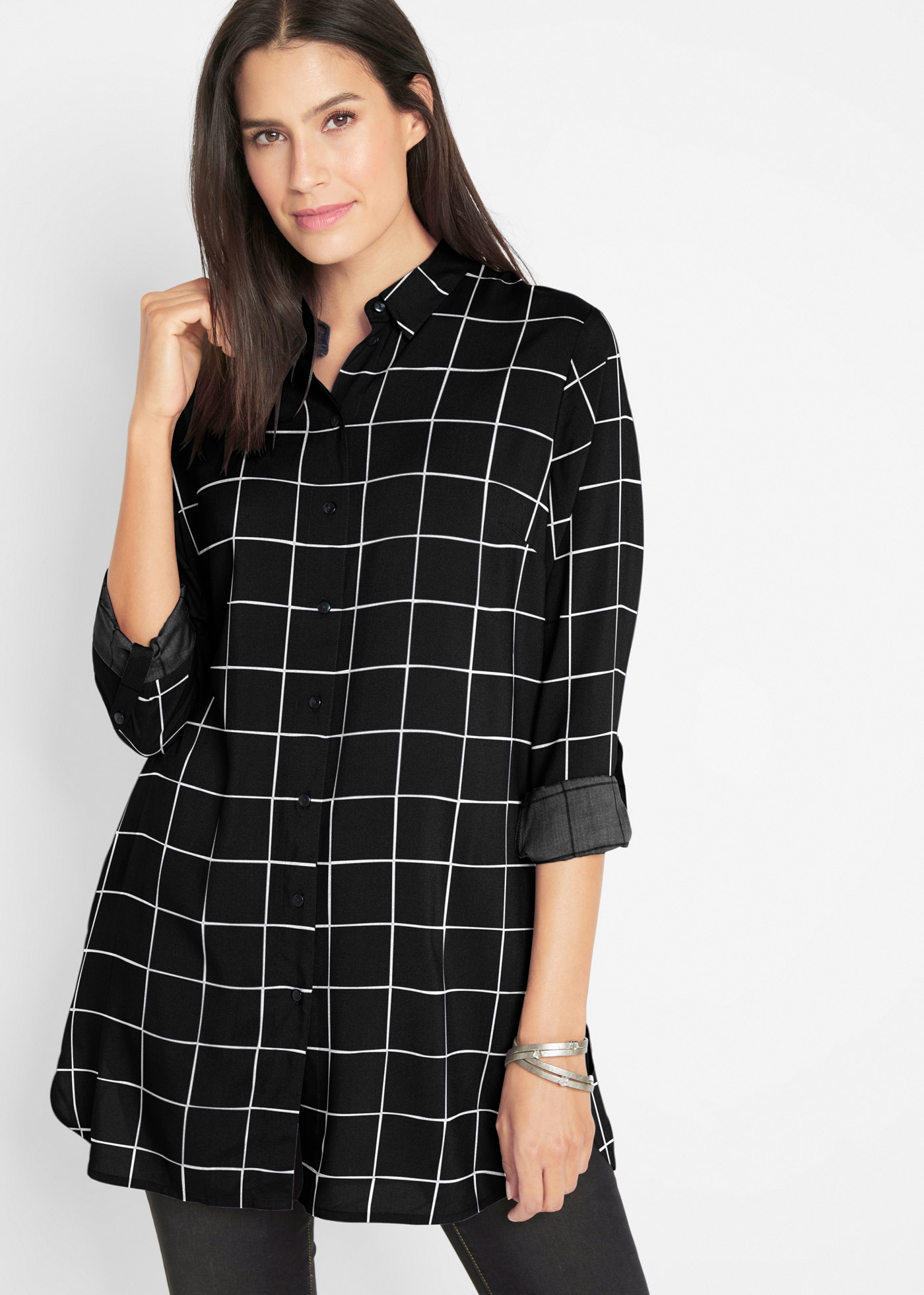 Image of bonprix Longbluse "Karierte Longbluse mit Taschen" figurumspielende Passform, mit Karomuster, aus Viskose