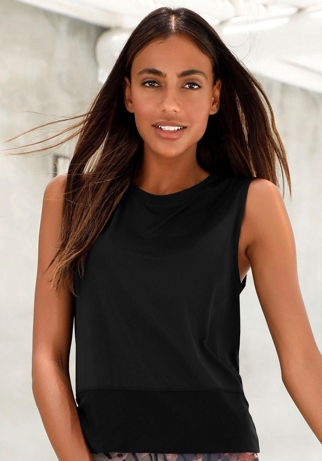 Image of LASCANA ACTIVE Shirttop »Tropical«, mit breitem Rippeinsatz bei Ackermann Versand Schweiz