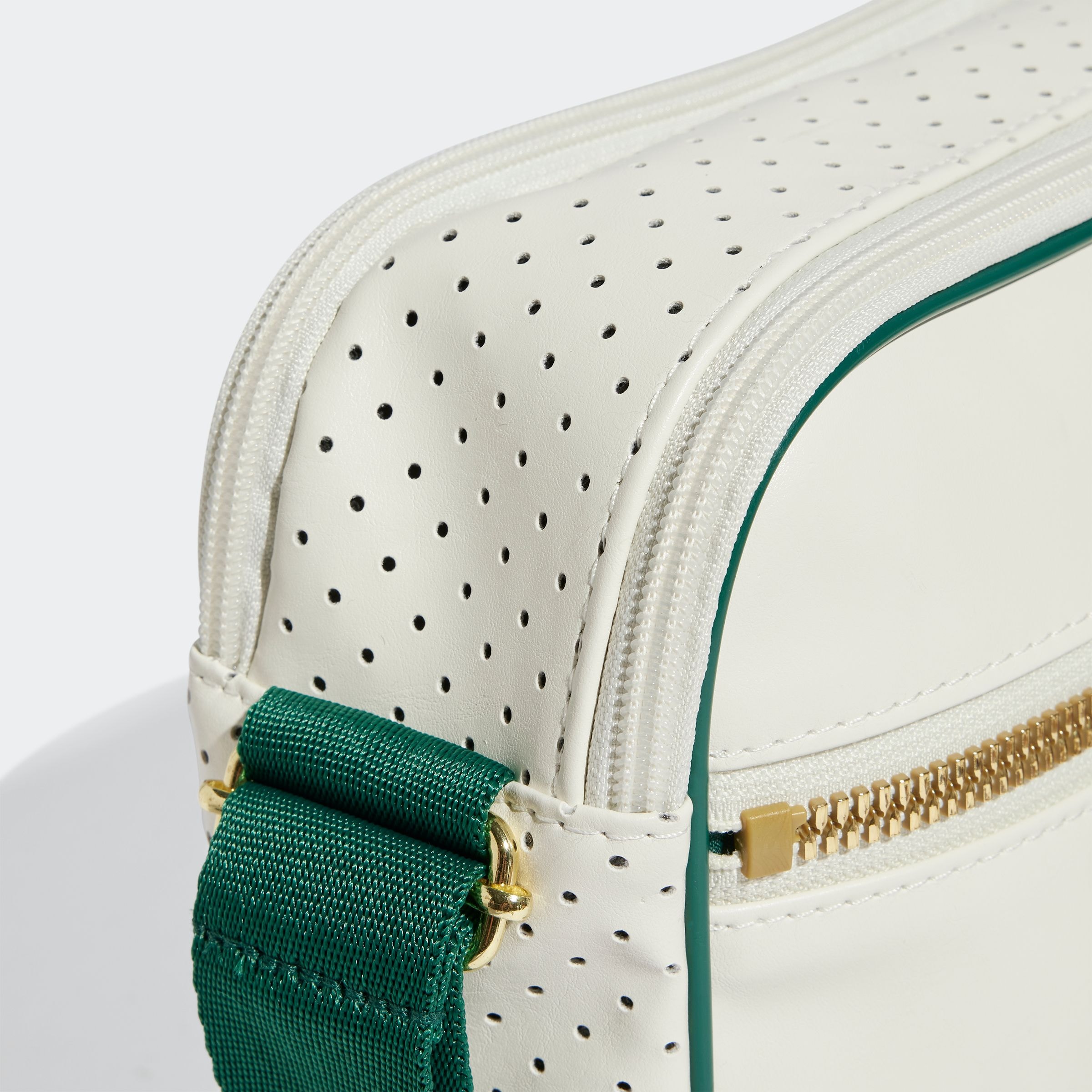 adidas Originals Sporttasche »AIRLINER«, Schultertasche im Retrolook