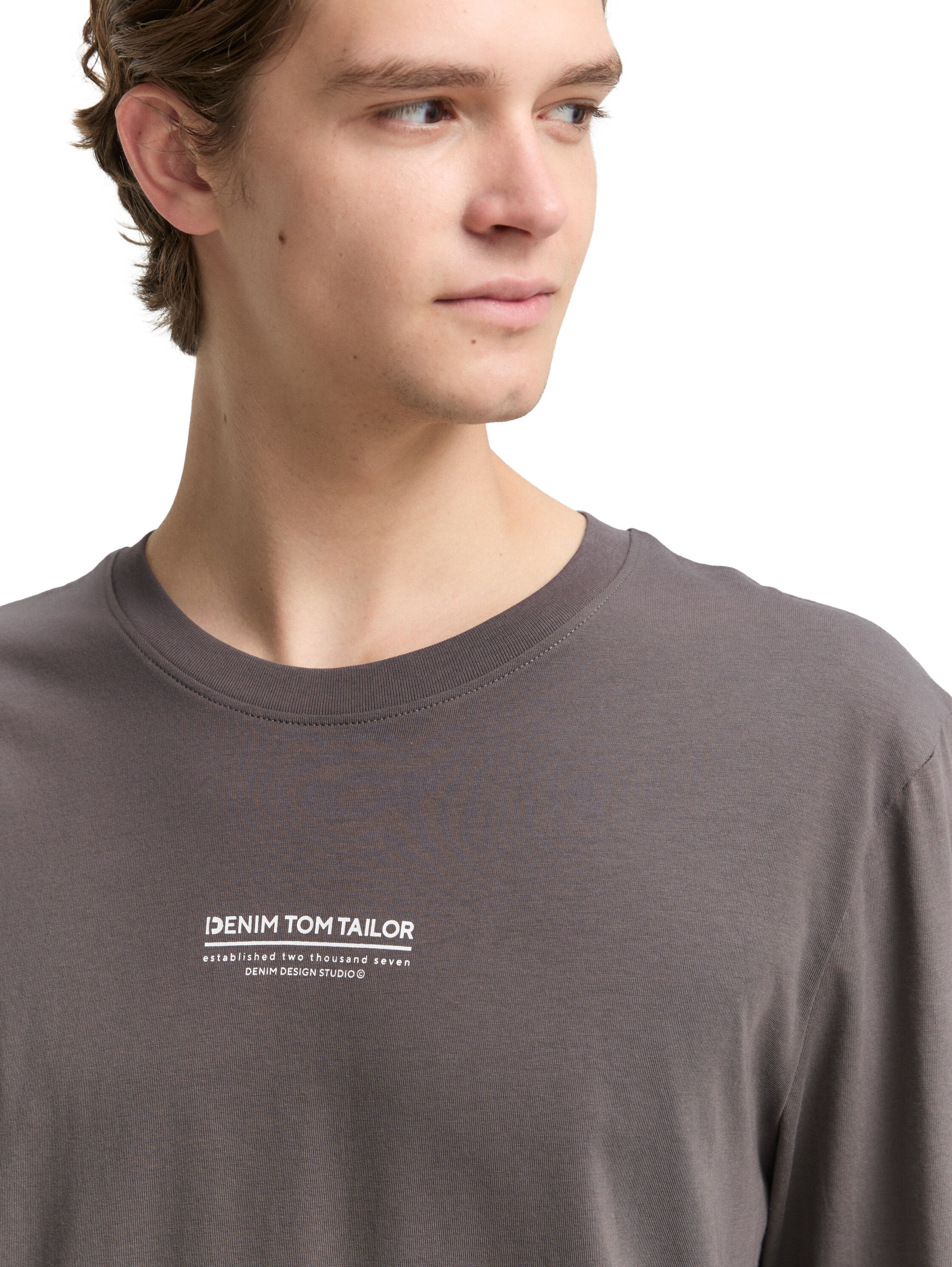 TOM TAILOR Denim Rundhalsshirt mit Schriftzug