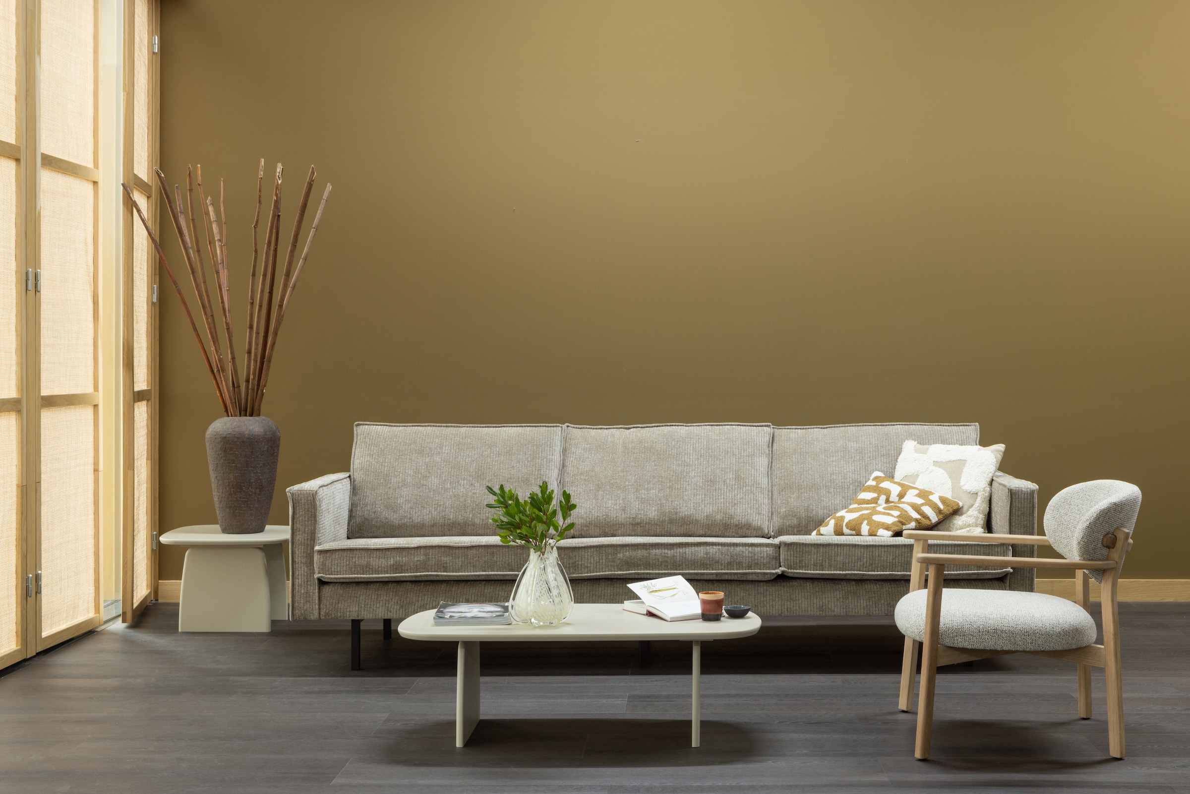 WOOOD Loungesessel »Udar mit Eichenholzgestell und More-Melange-Bezug, B68 x T75 x H76 cm« Sehr hohe Verschleissfestigkeit, Armlehnen integriert, Tragkraft 120 kg