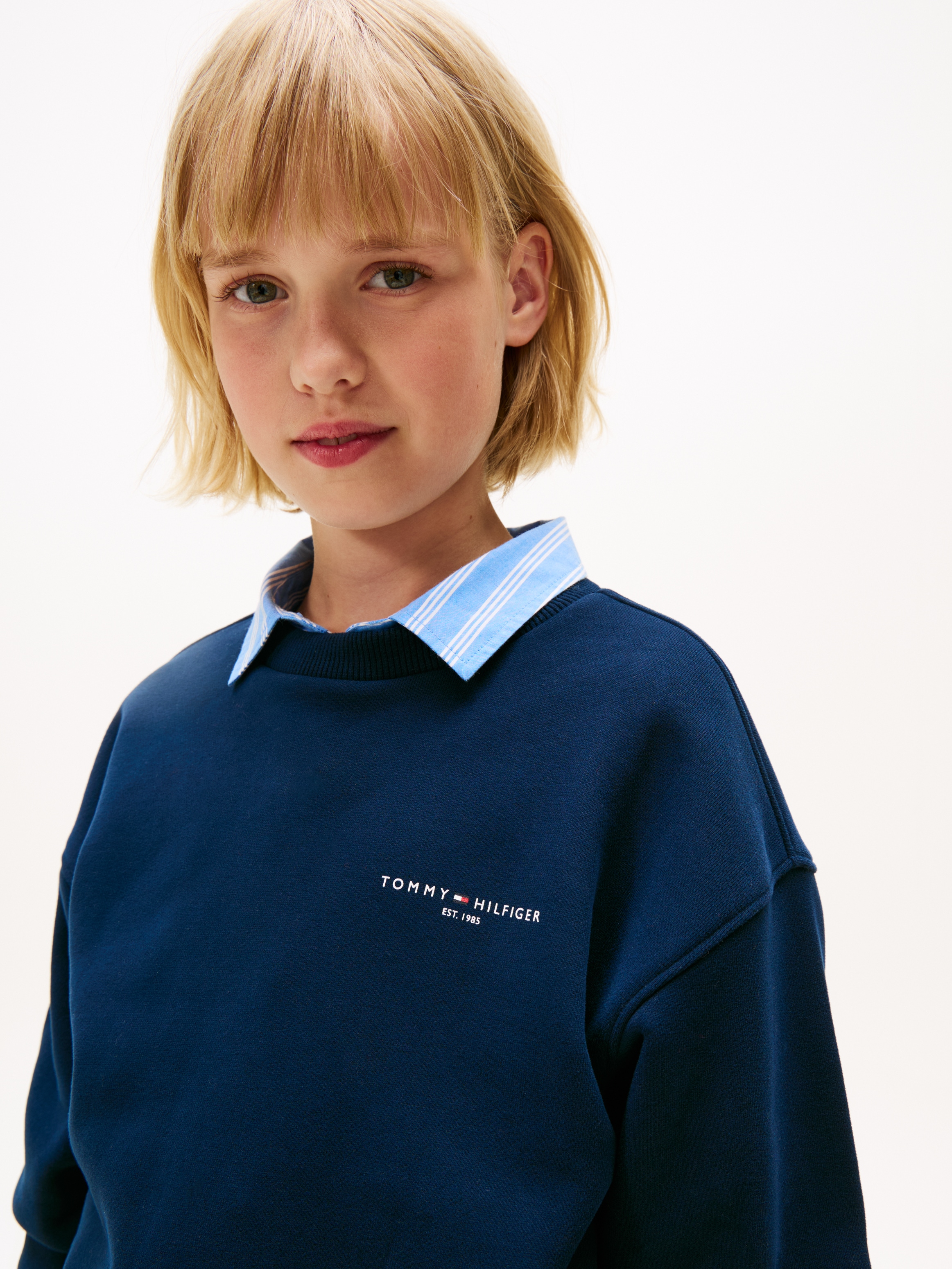 Tommy Hilfiger Langarmshirt & Hose »MINI CORP C-NECK SWEATSHIRT SET« 2 Stk. tlg. Kinder bis 16 Jahre