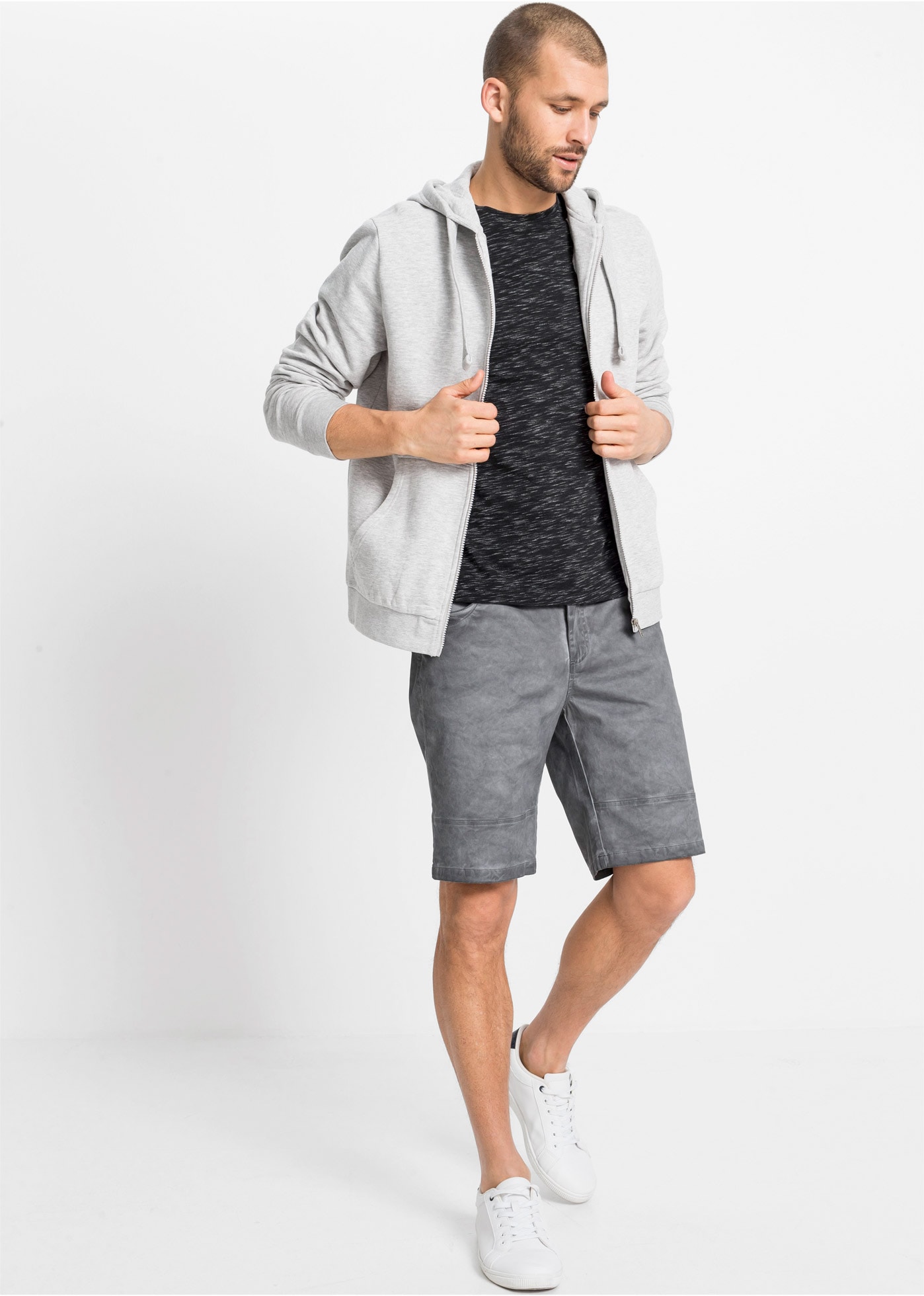 bonprix T-shirt Regular Fit, manches courtes, pour le quotidien