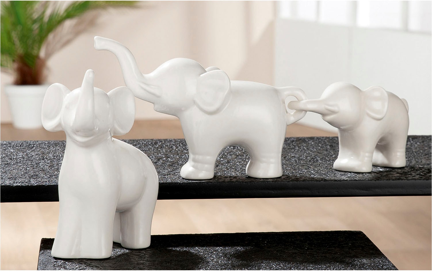 Image of GILDE Tierfigur "Elefanten-Trio"